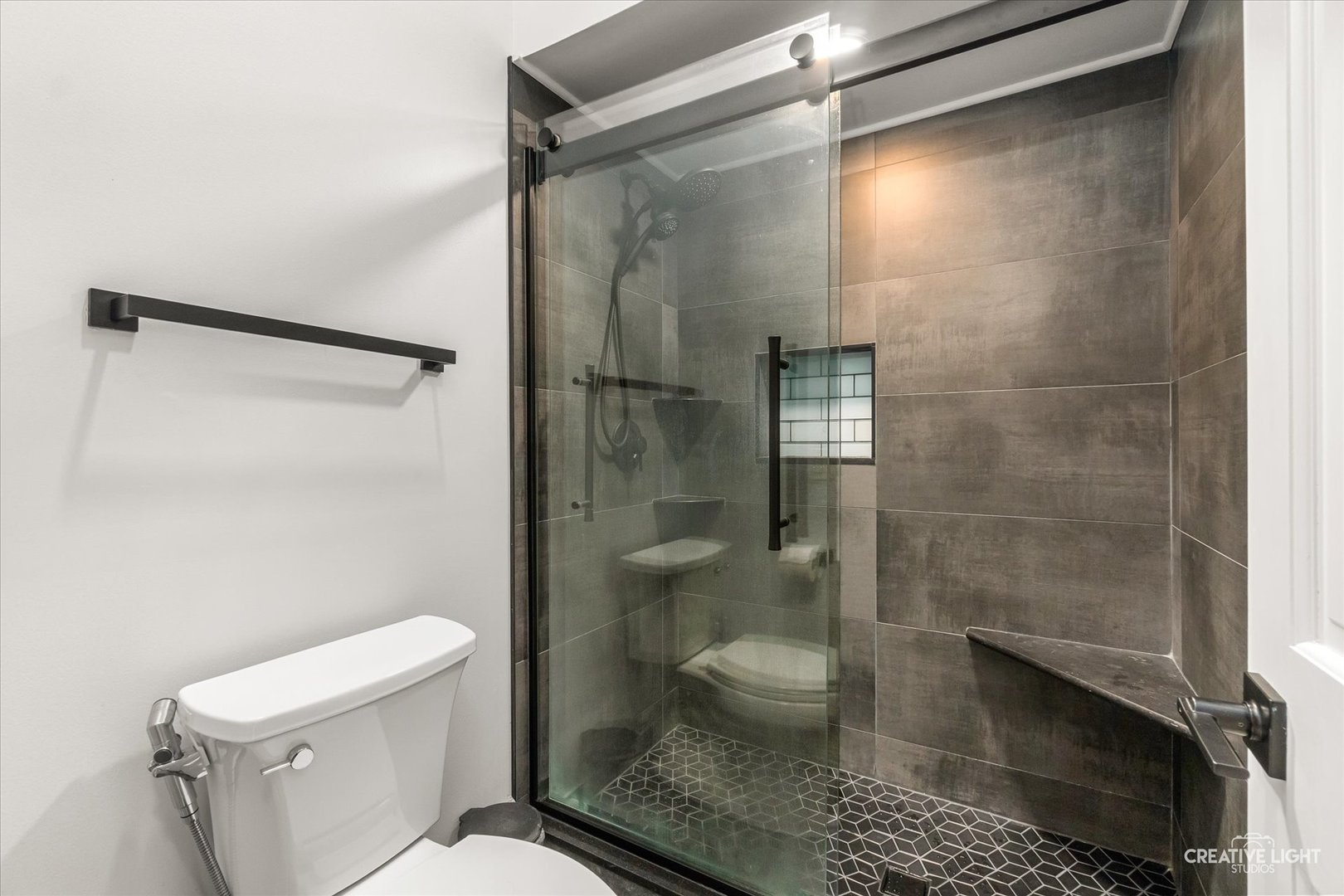 1255 E Bailey Road, Naperville, IL 60565