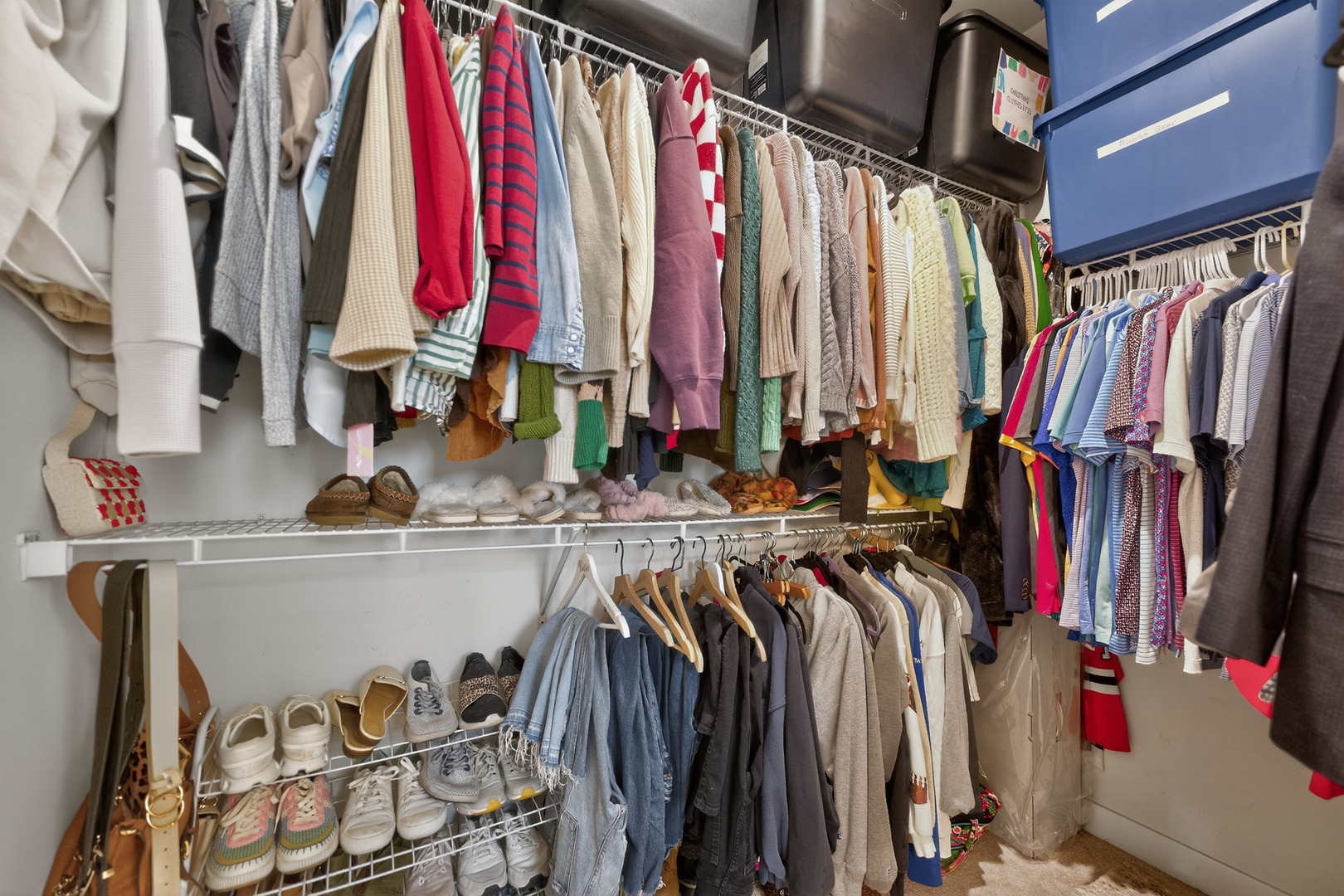 3656 Reddington Circle, Elgin, IL 60124