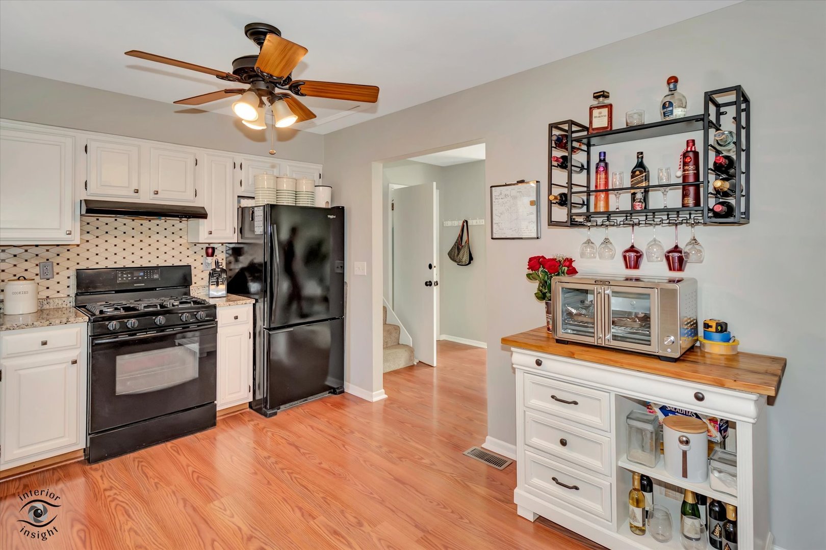 1924 Forrest Boulevard, St. Charles, IL 60174