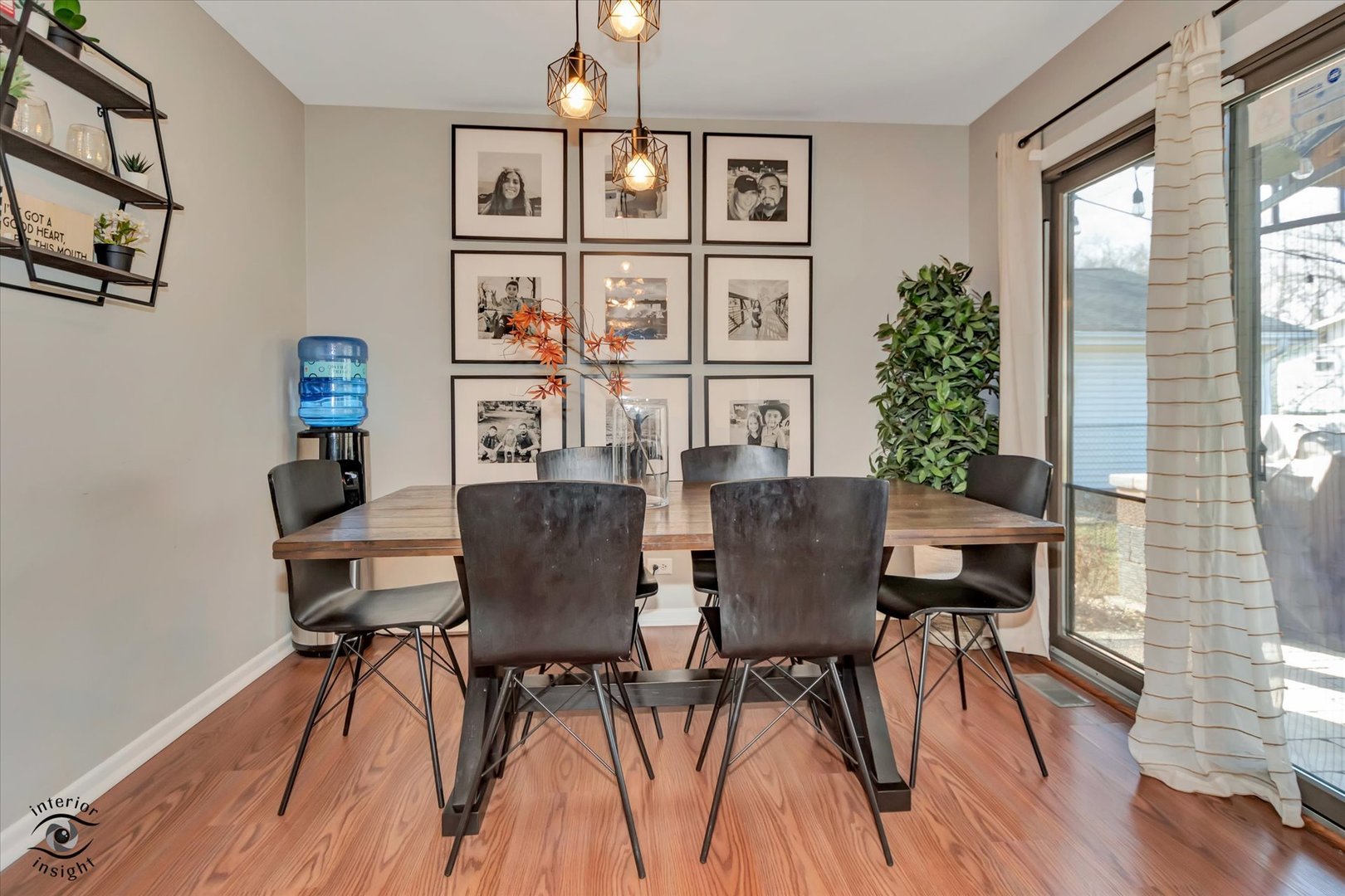 1924 Forrest Boulevard, St. Charles, IL 60174