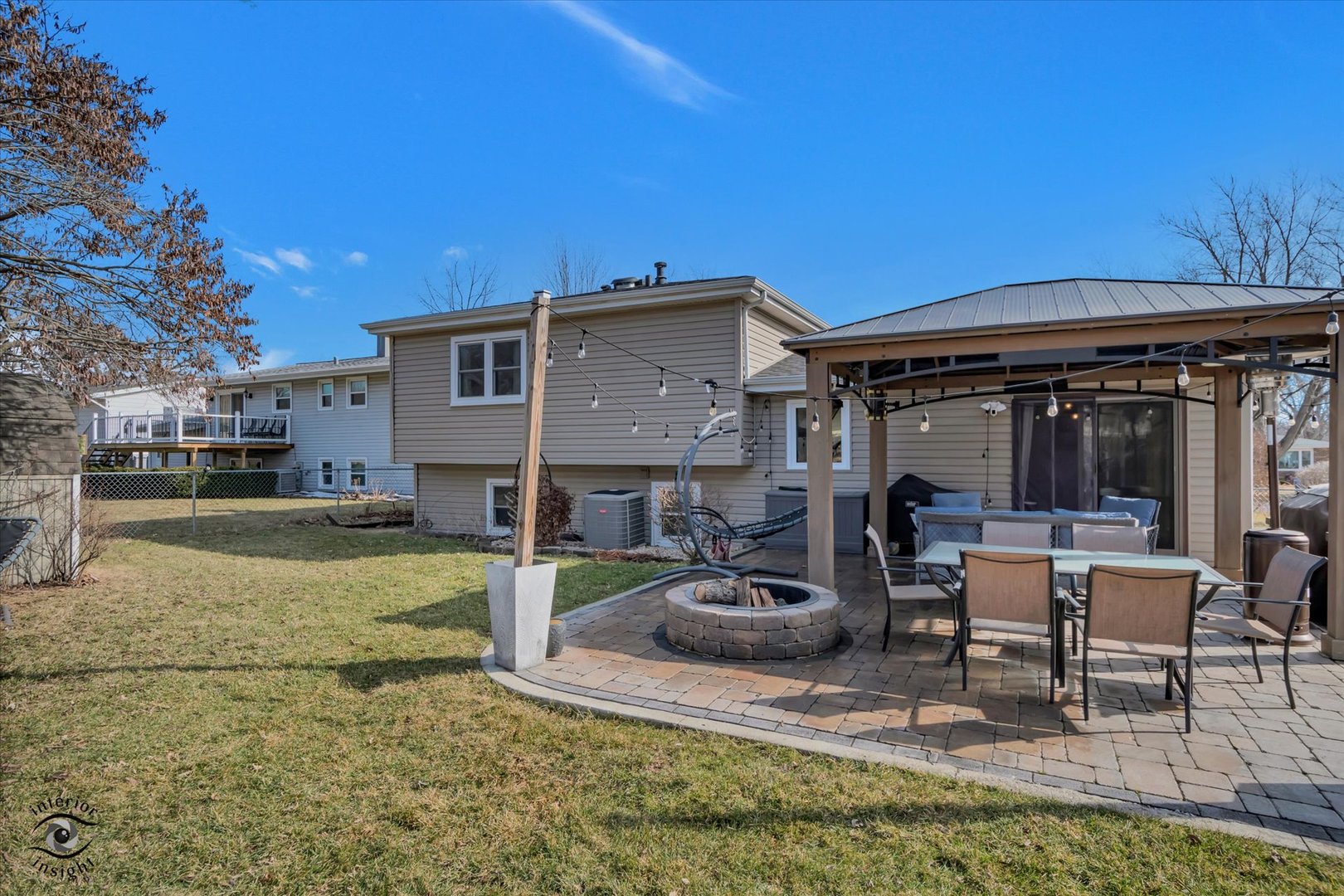 1924 Forrest Boulevard, St. Charles, IL 60174