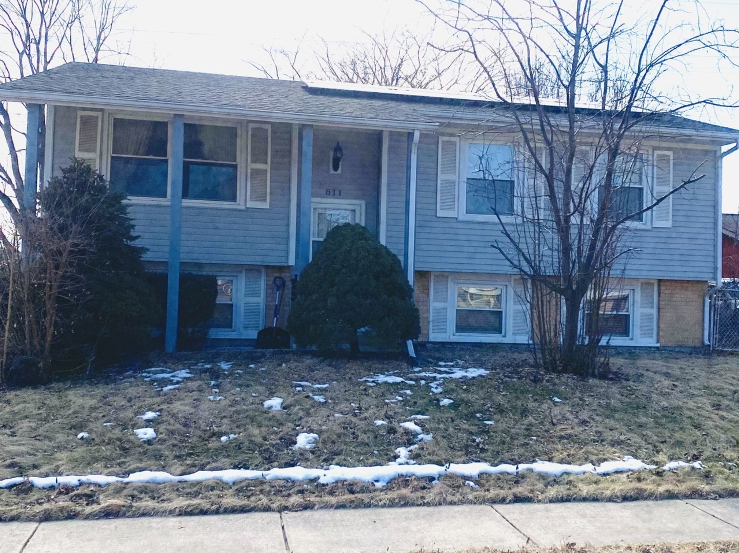 811 Oakton Avenue, Romeoville, IL 60446