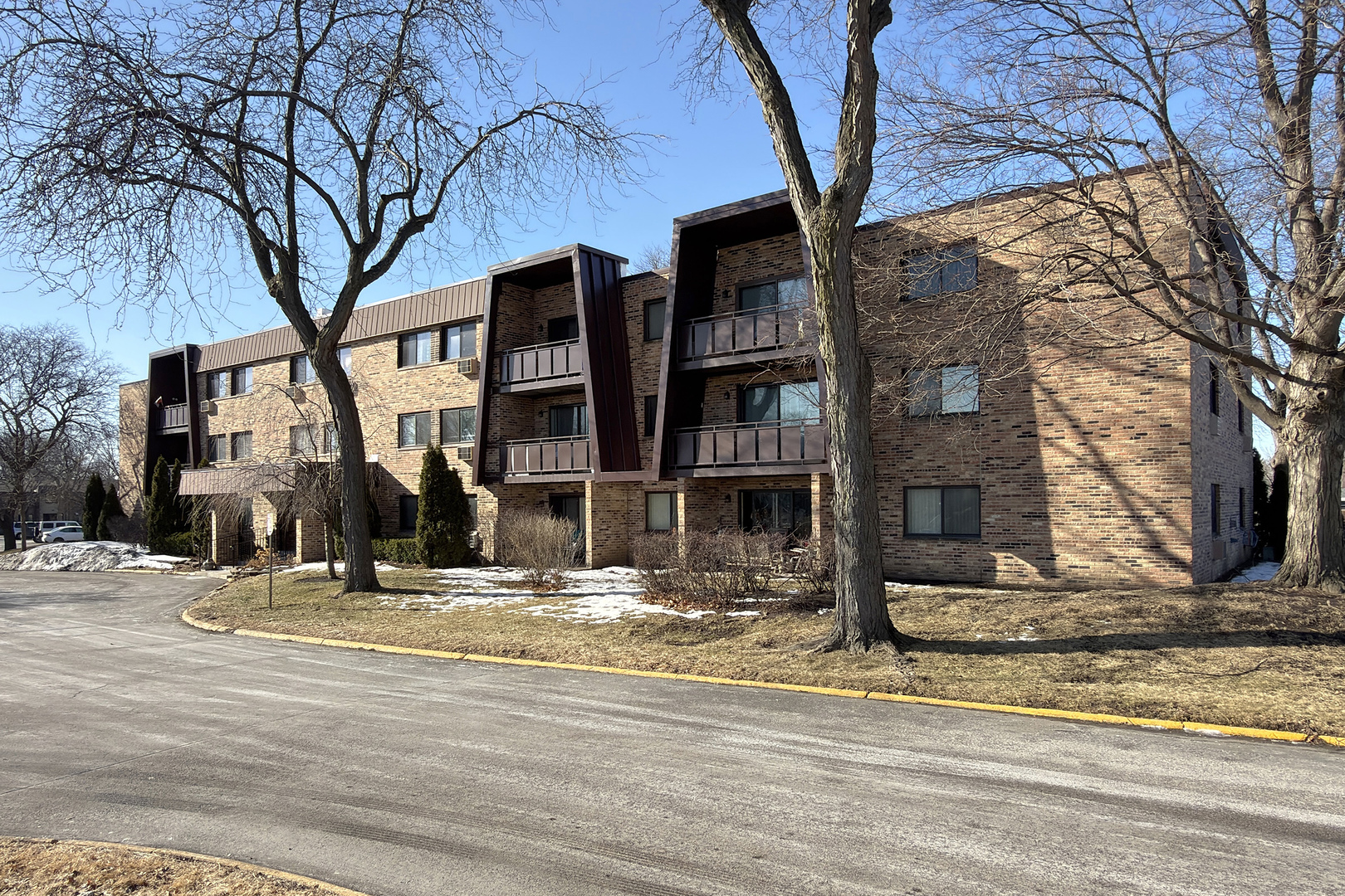 1205 E hintz Road #208, Arlington Heights, IL 60004