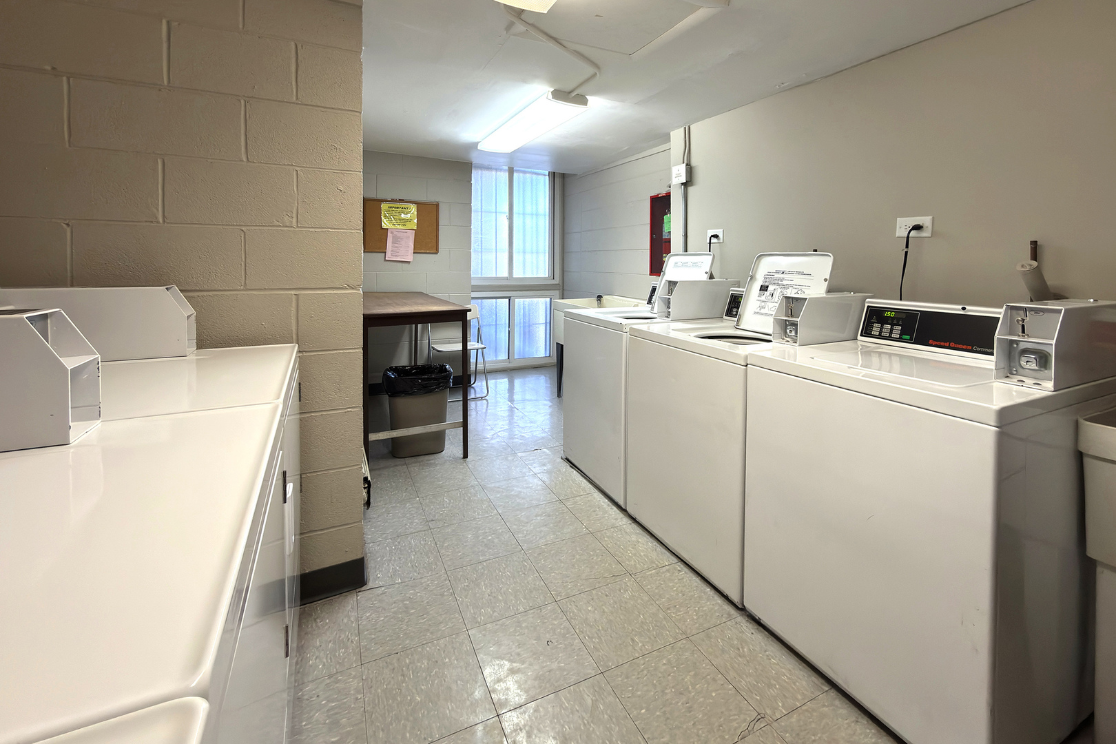 1205 E hintz Road #208, Arlington Heights, IL 60004