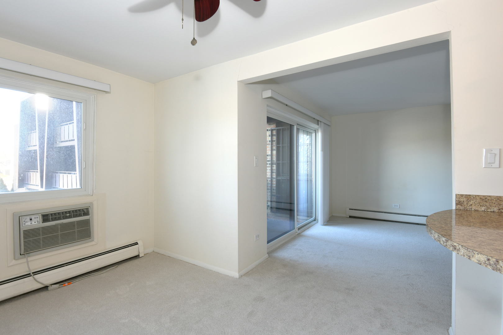 1205 E hintz Road #208, Arlington Heights, IL 60004