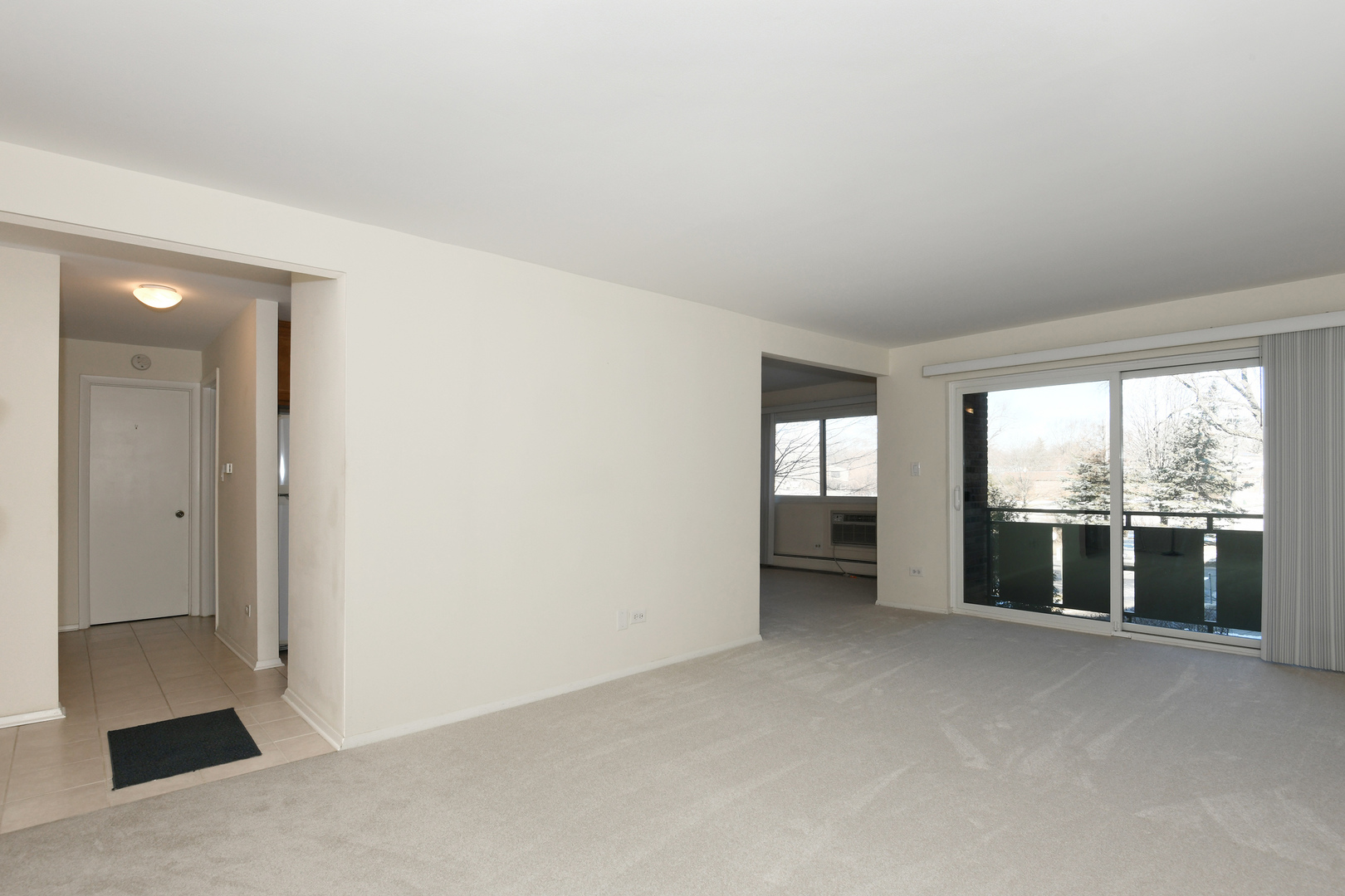 1205 E hintz Road #208, Arlington Heights, IL 60004