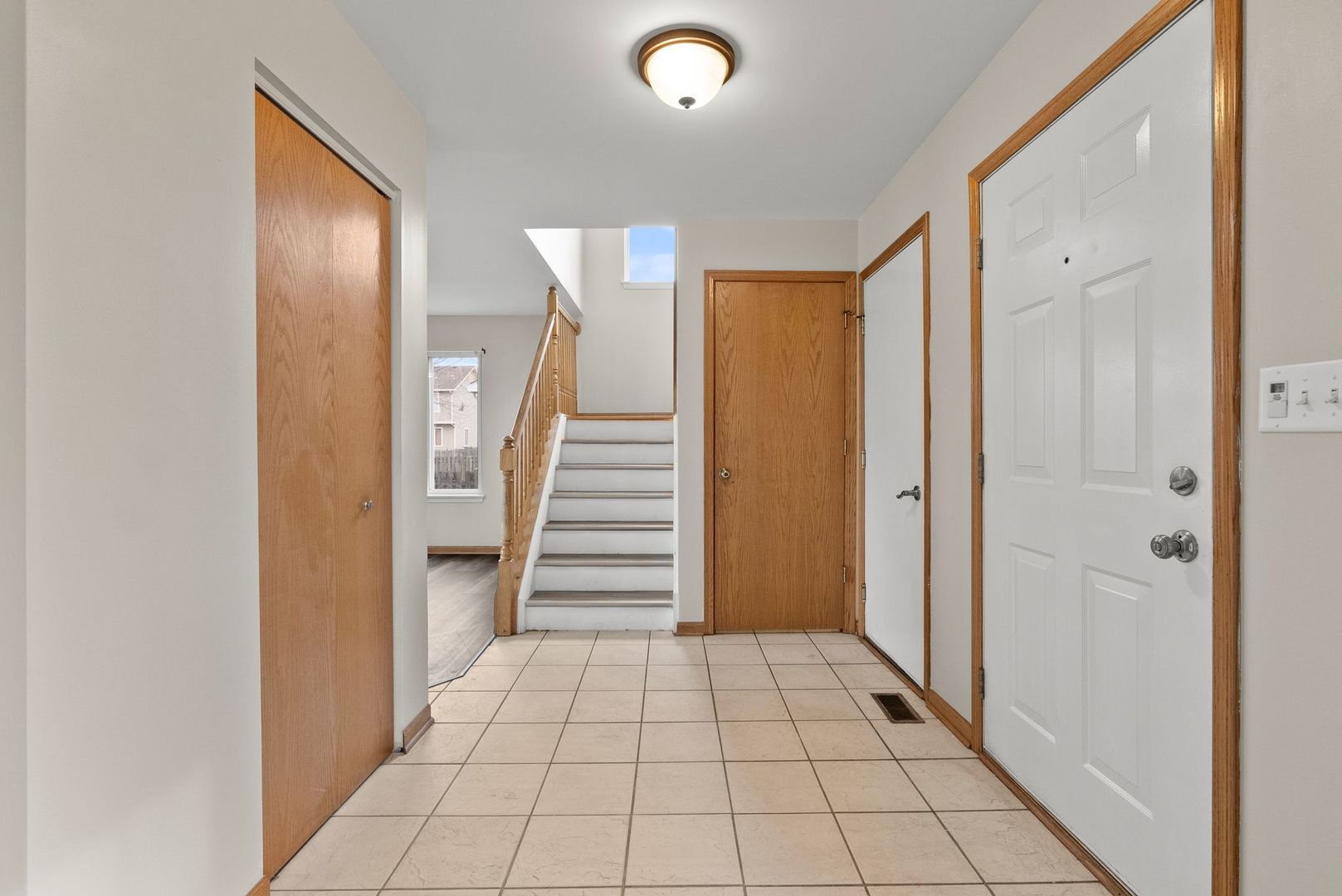 2031 Matthew Drive, Montgomery, IL 60538