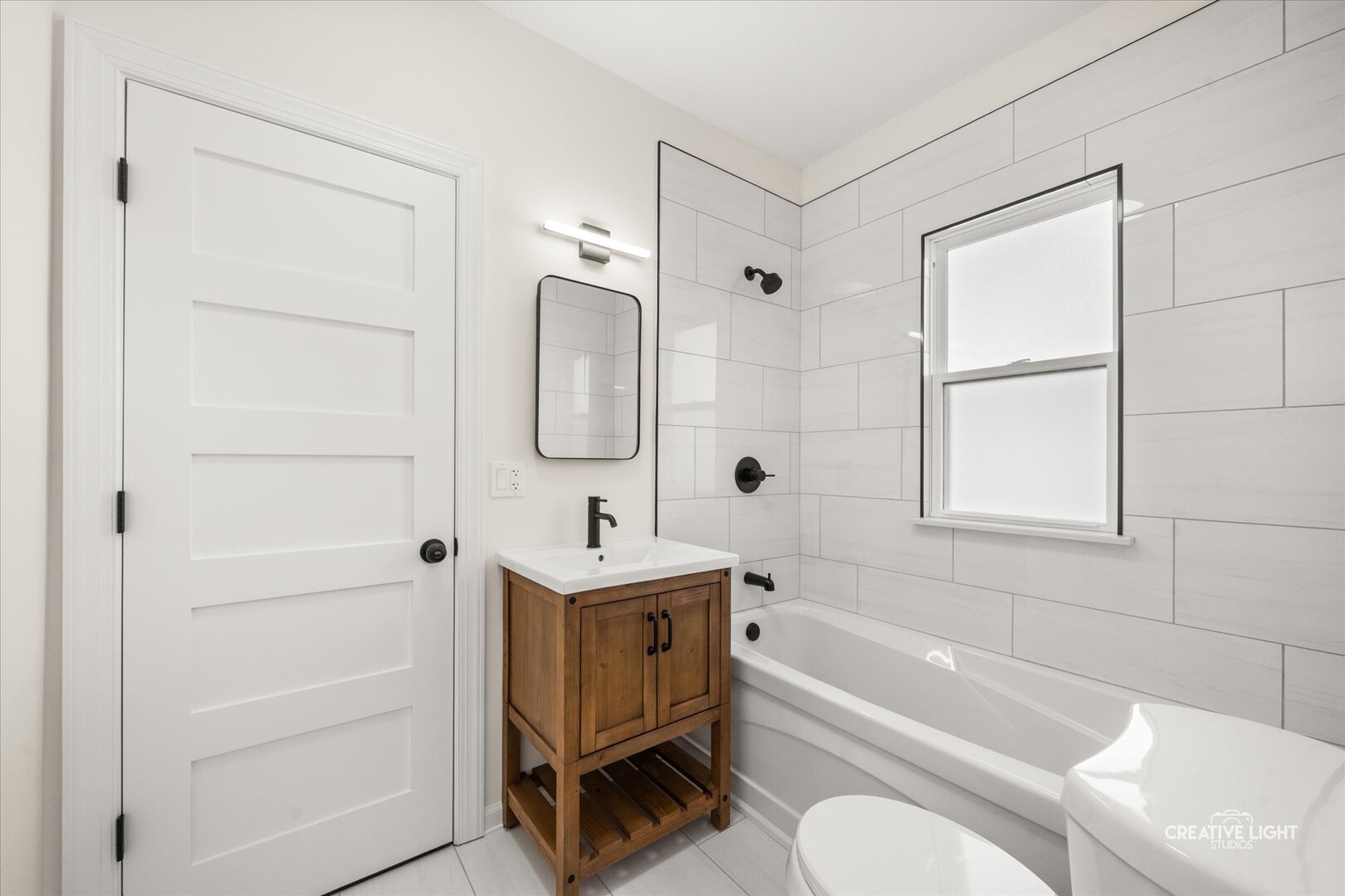 237 S Villa Avenue, Elmhurst, IL 60126