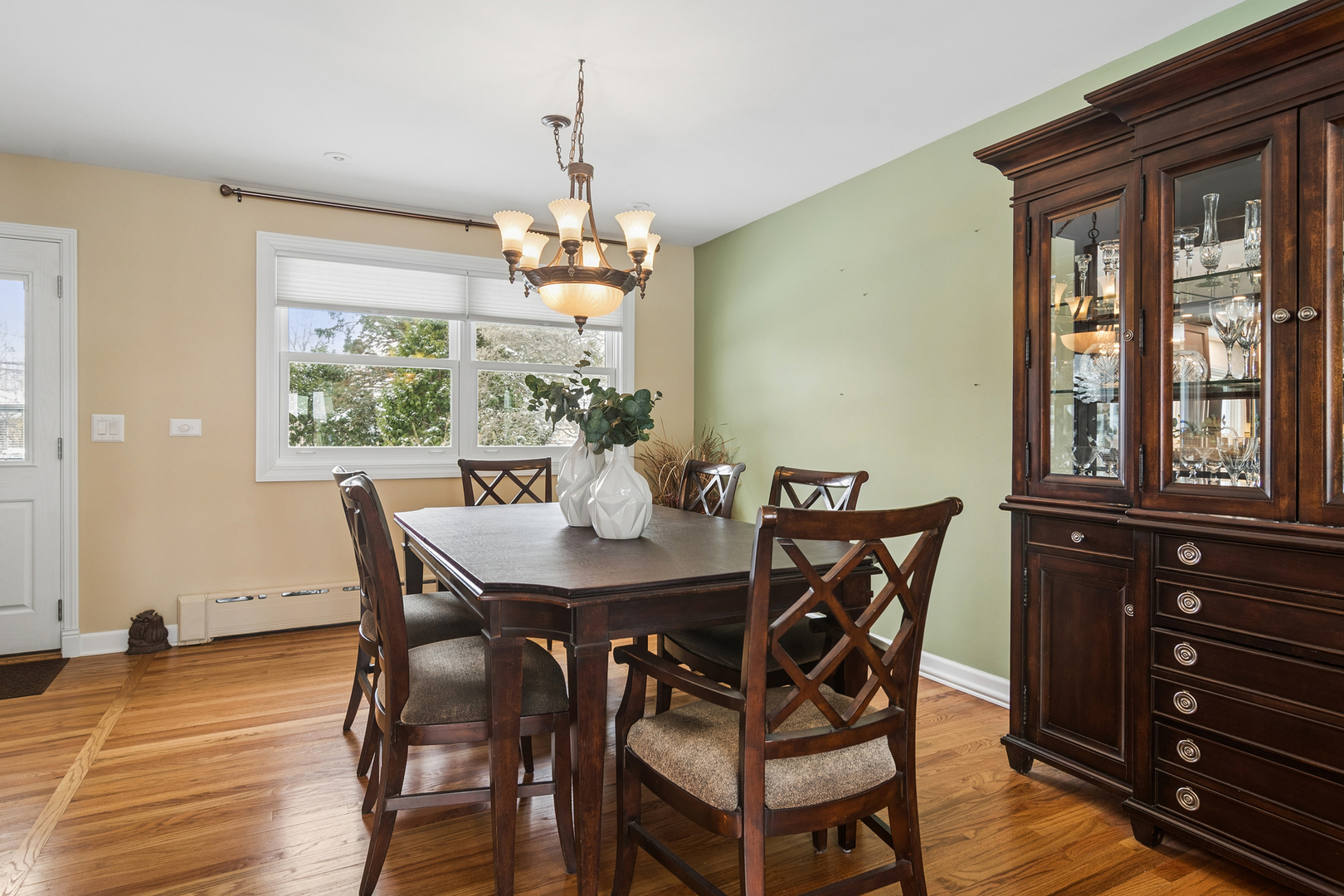 331 S Rammer Avenue, Arlington Heights, IL 60004