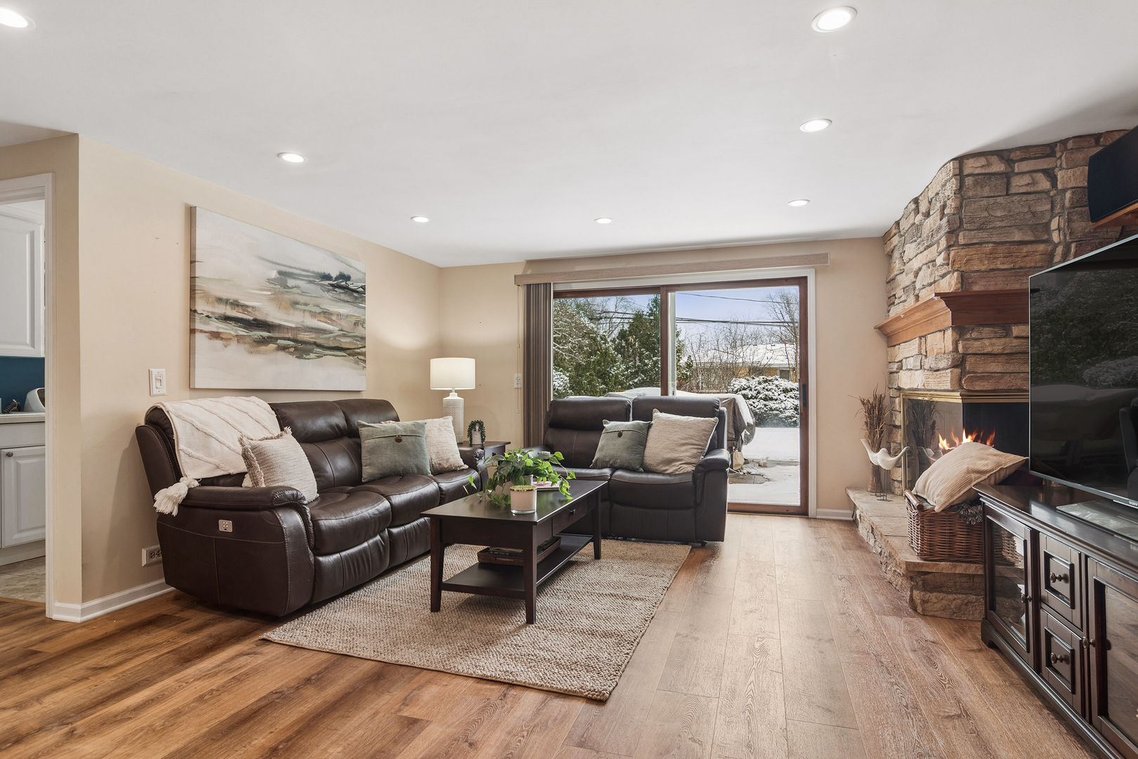 331 S Rammer Avenue, Arlington Heights, IL 60004