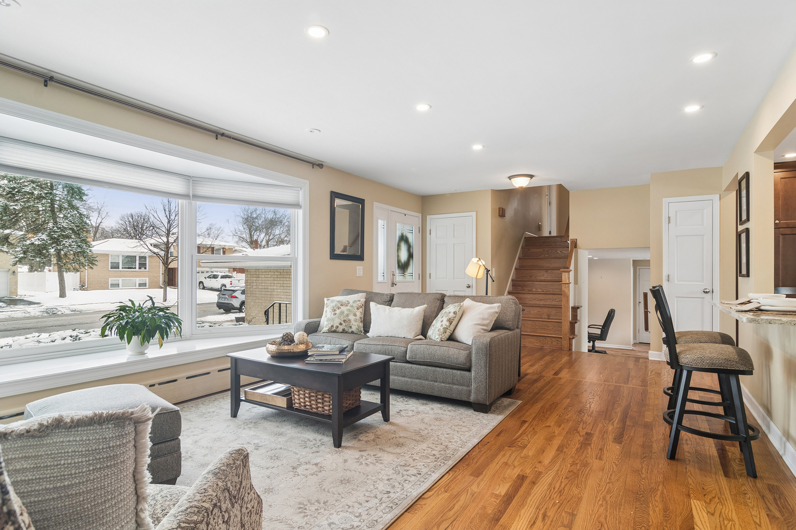 331 S Rammer Avenue, Arlington Heights, IL 60004