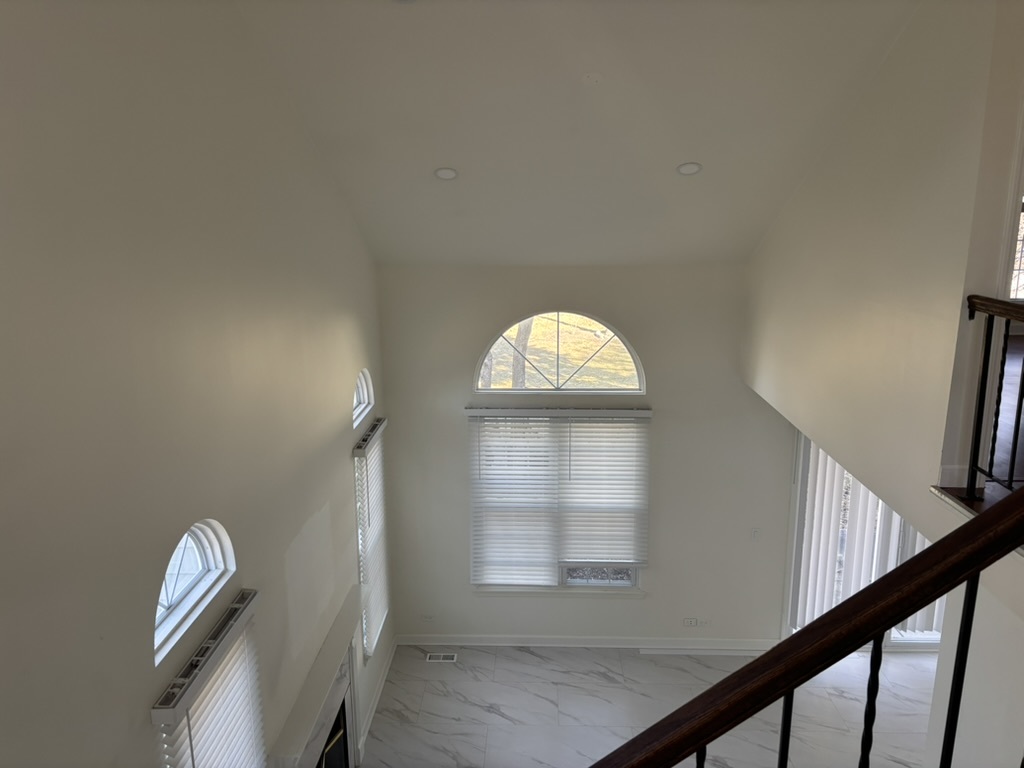 1150 Regency Drive, Schaumburg, IL 60193