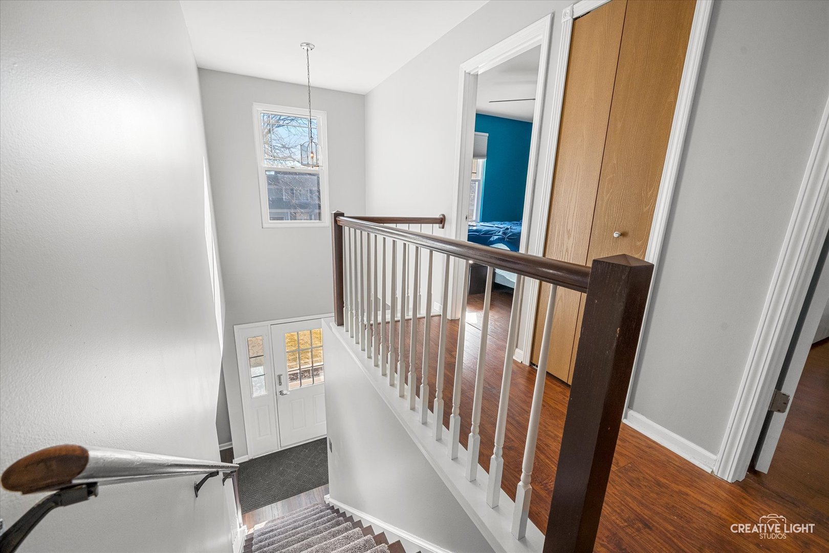 102 Chelsea Avenue, Sugar Grove, IL 60554