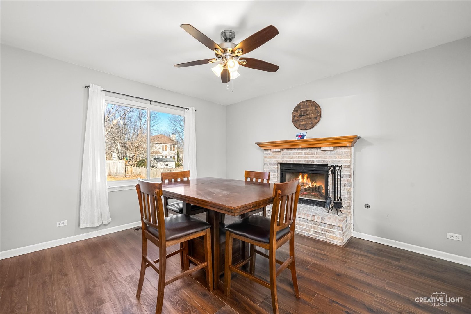 102 Chelsea Avenue, Sugar Grove, IL 60554