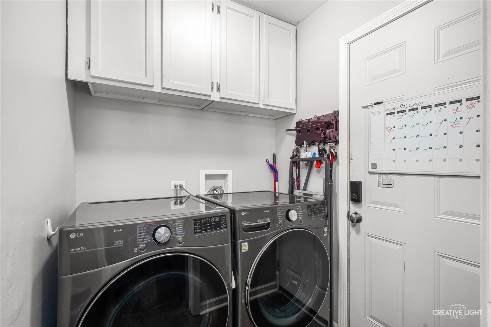 102 Chelsea Avenue, Sugar Grove, IL 60554