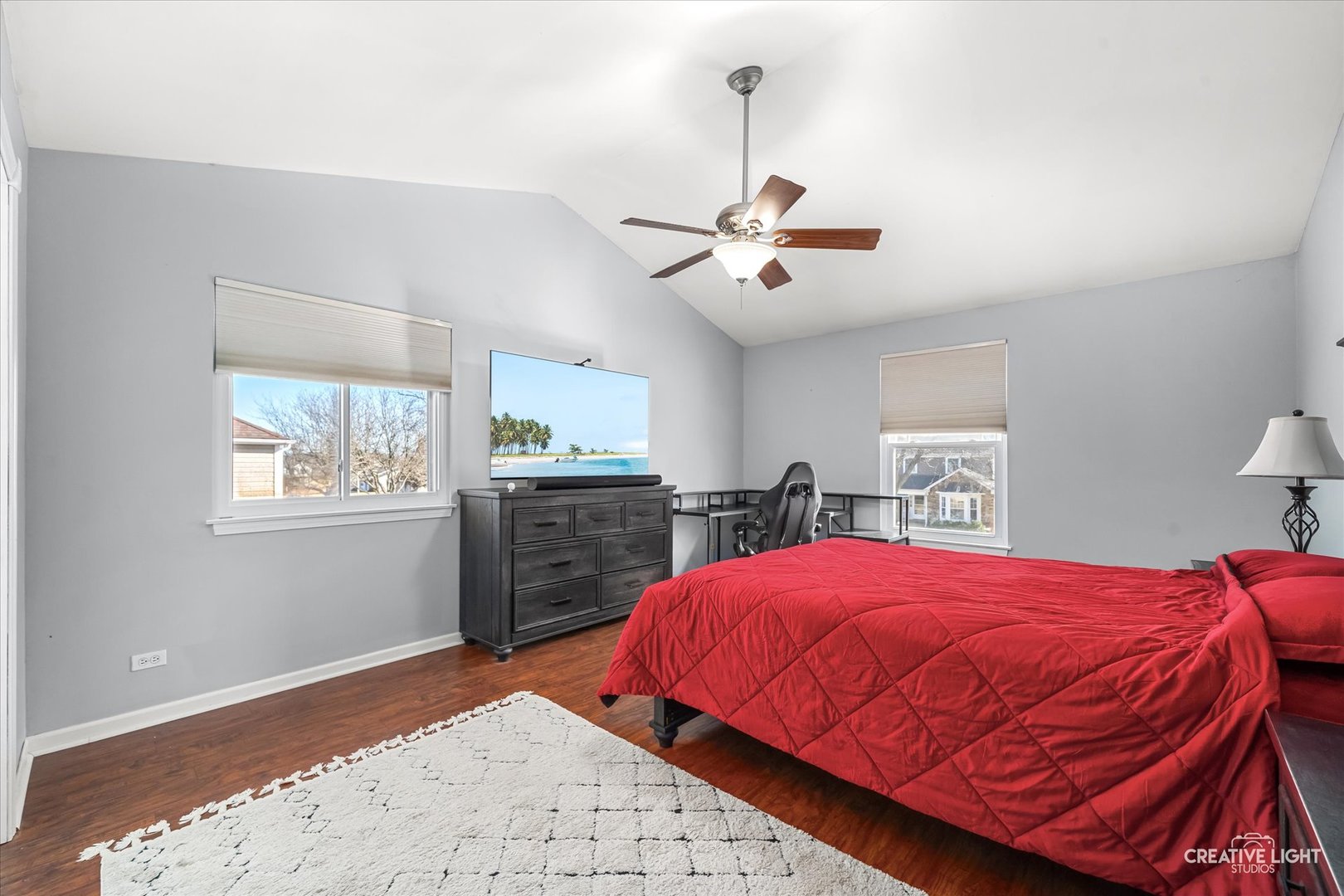 102 Chelsea Avenue, Sugar Grove, IL 60554