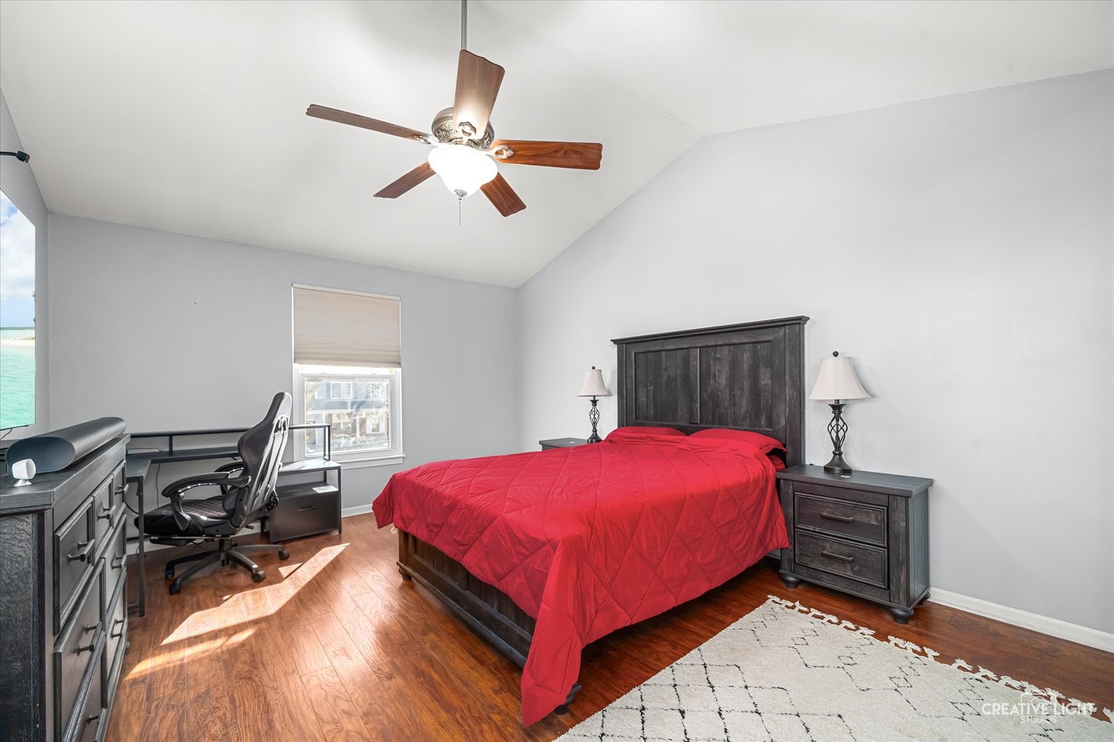 102 Chelsea Avenue, Sugar Grove, IL 60554