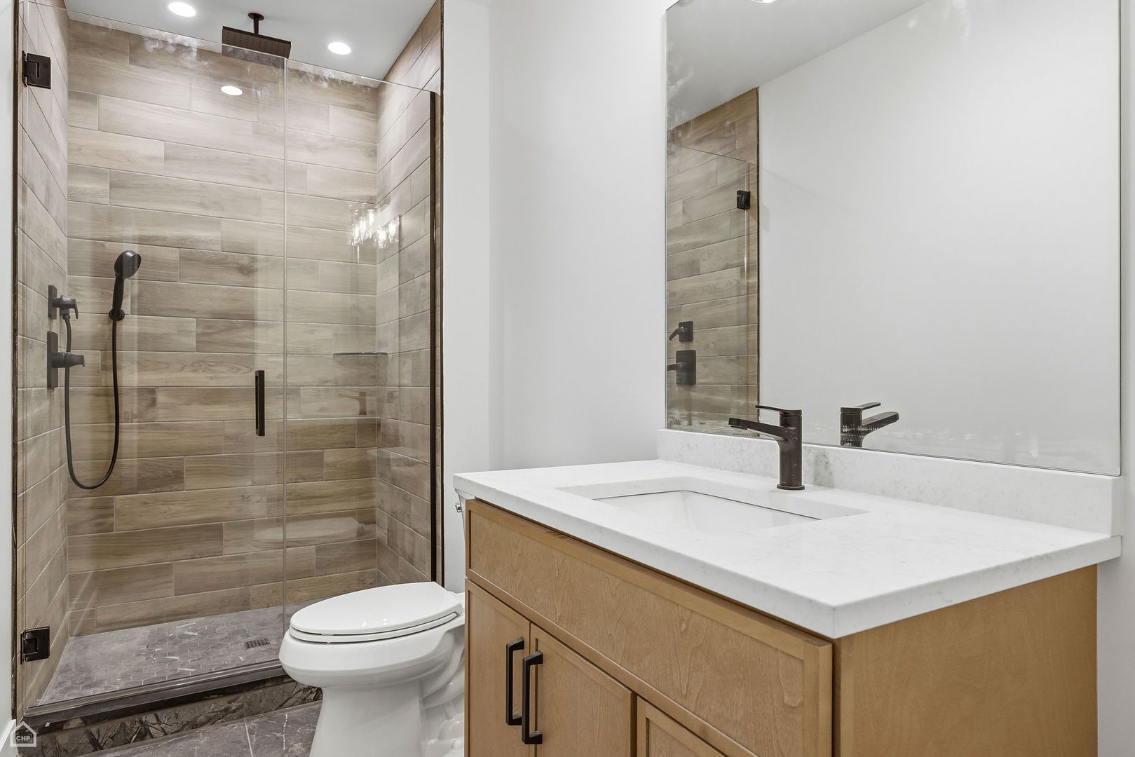 135 Elmore Street, Park Ridge, IL 60068