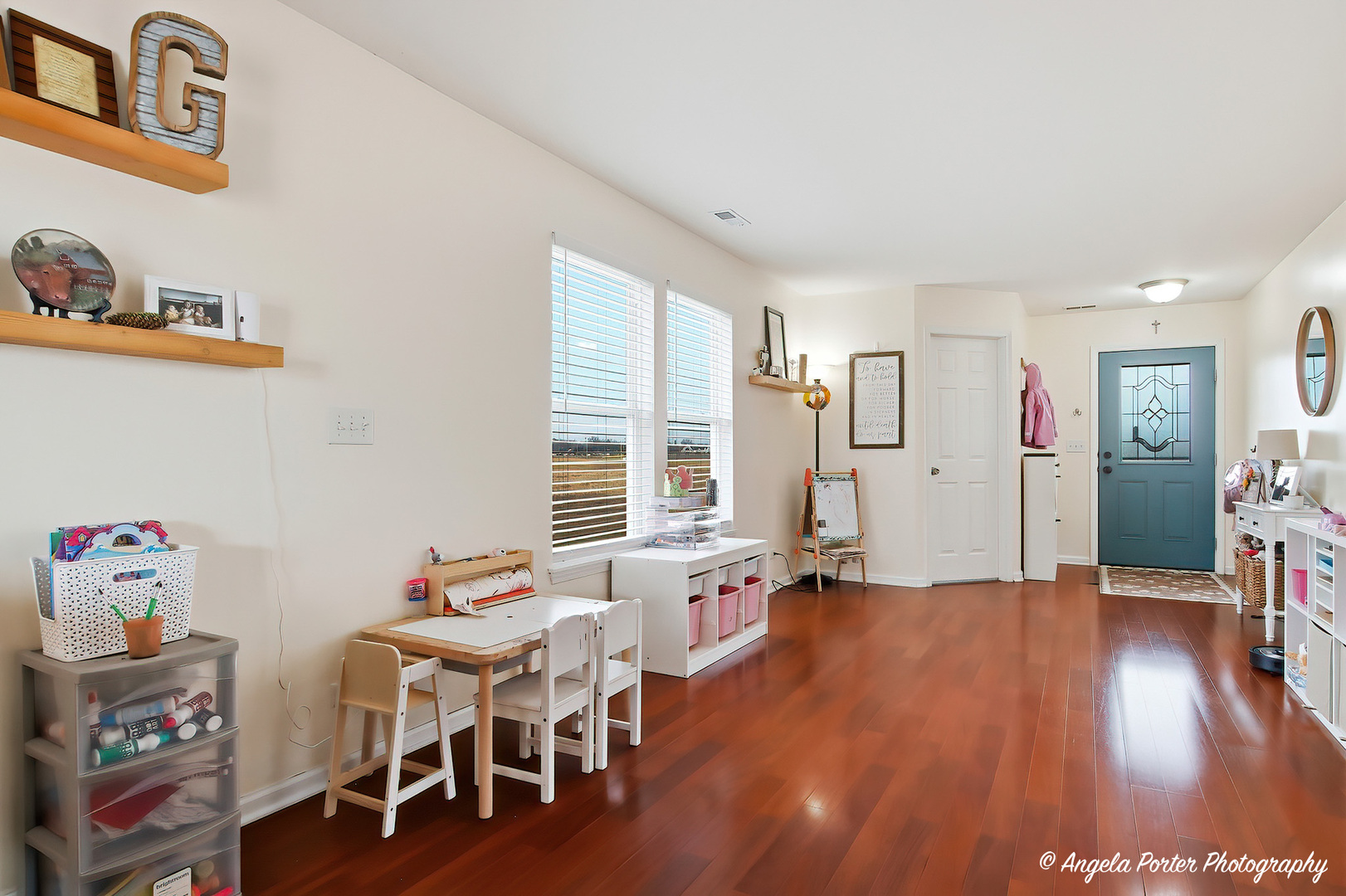 1829 Leatherleaf Trail, Hebron, IL 60034