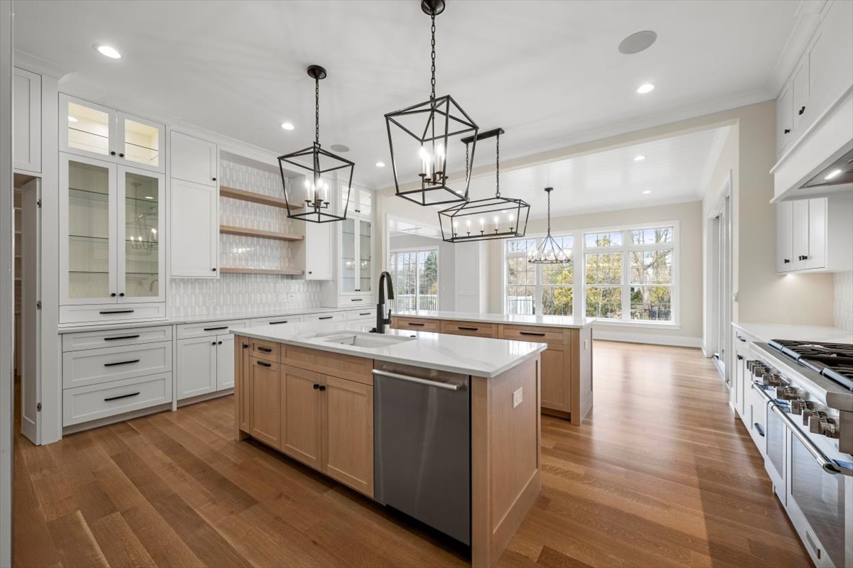 918 BROOK (Lot 5) Place, Hinsdale, IL 60521