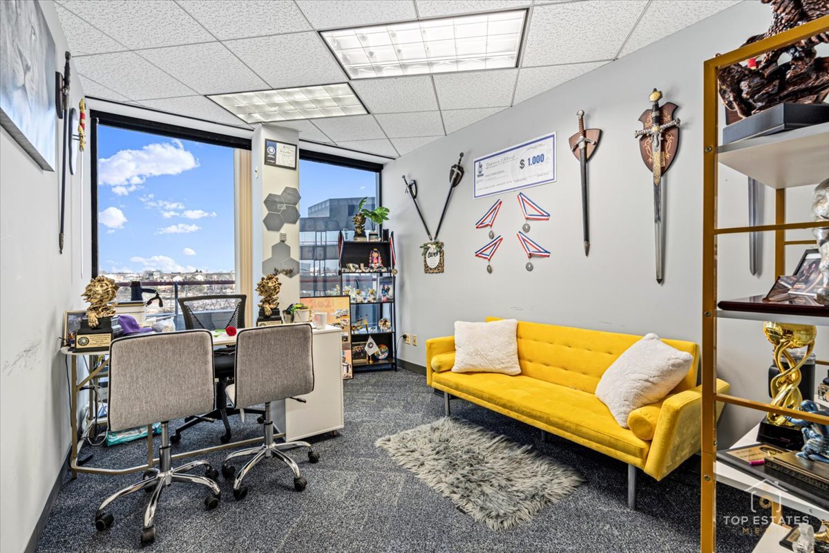 900 National Parkway, Schaumburg, IL 60173