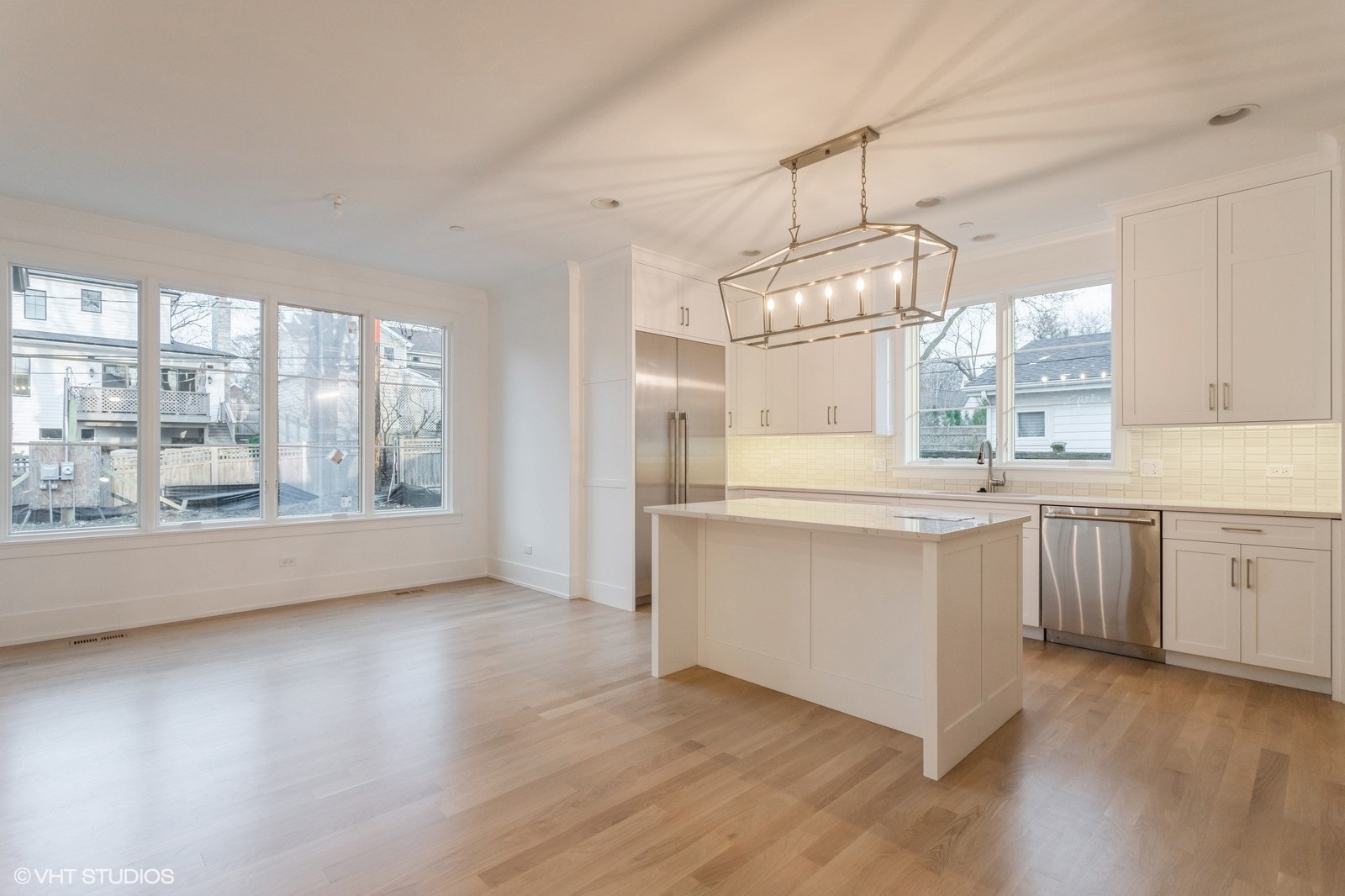 946 S Garfield Street, Hinsdale, IL 60521