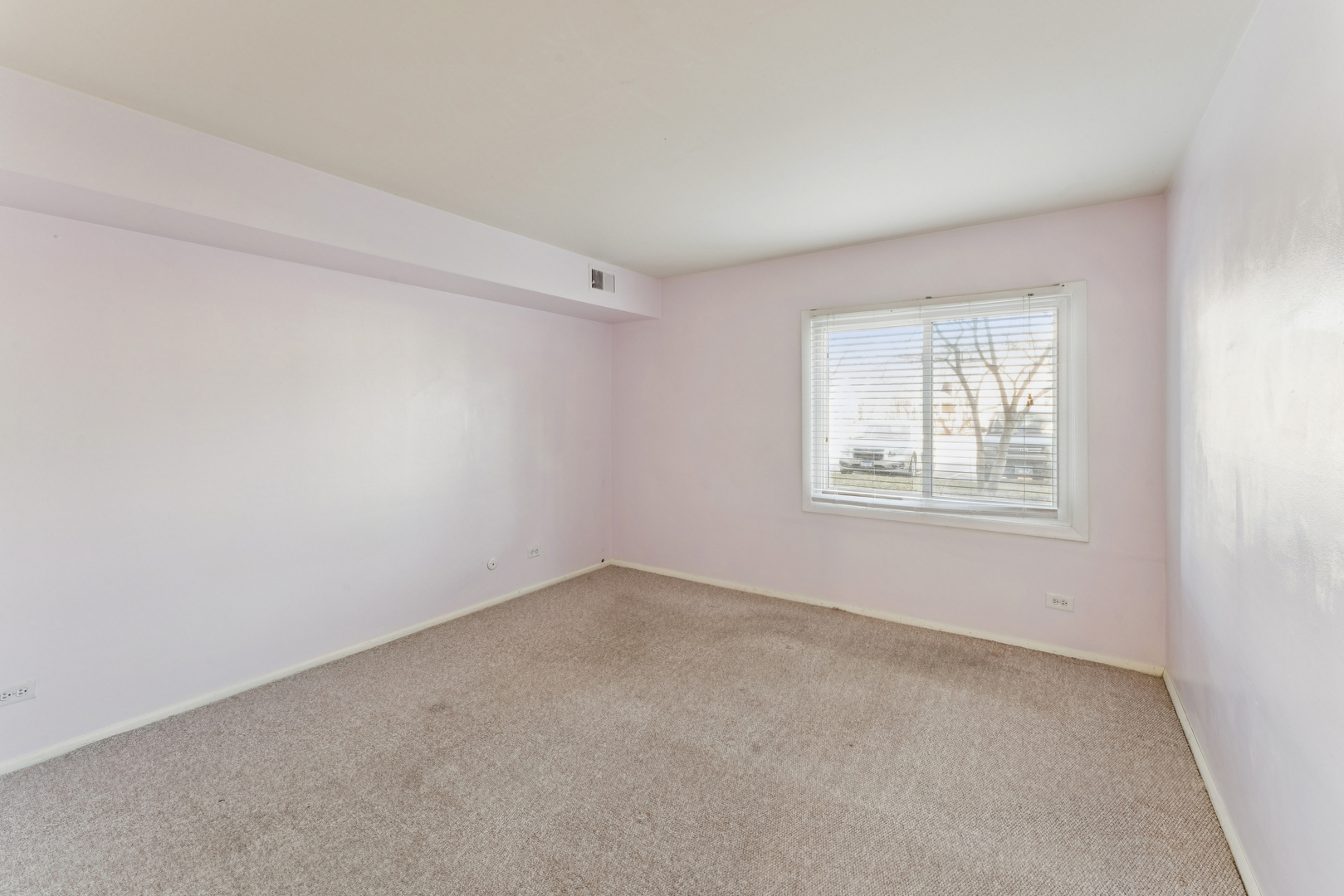 522 E Algonquin Road #113, Schaumburg, IL 60173