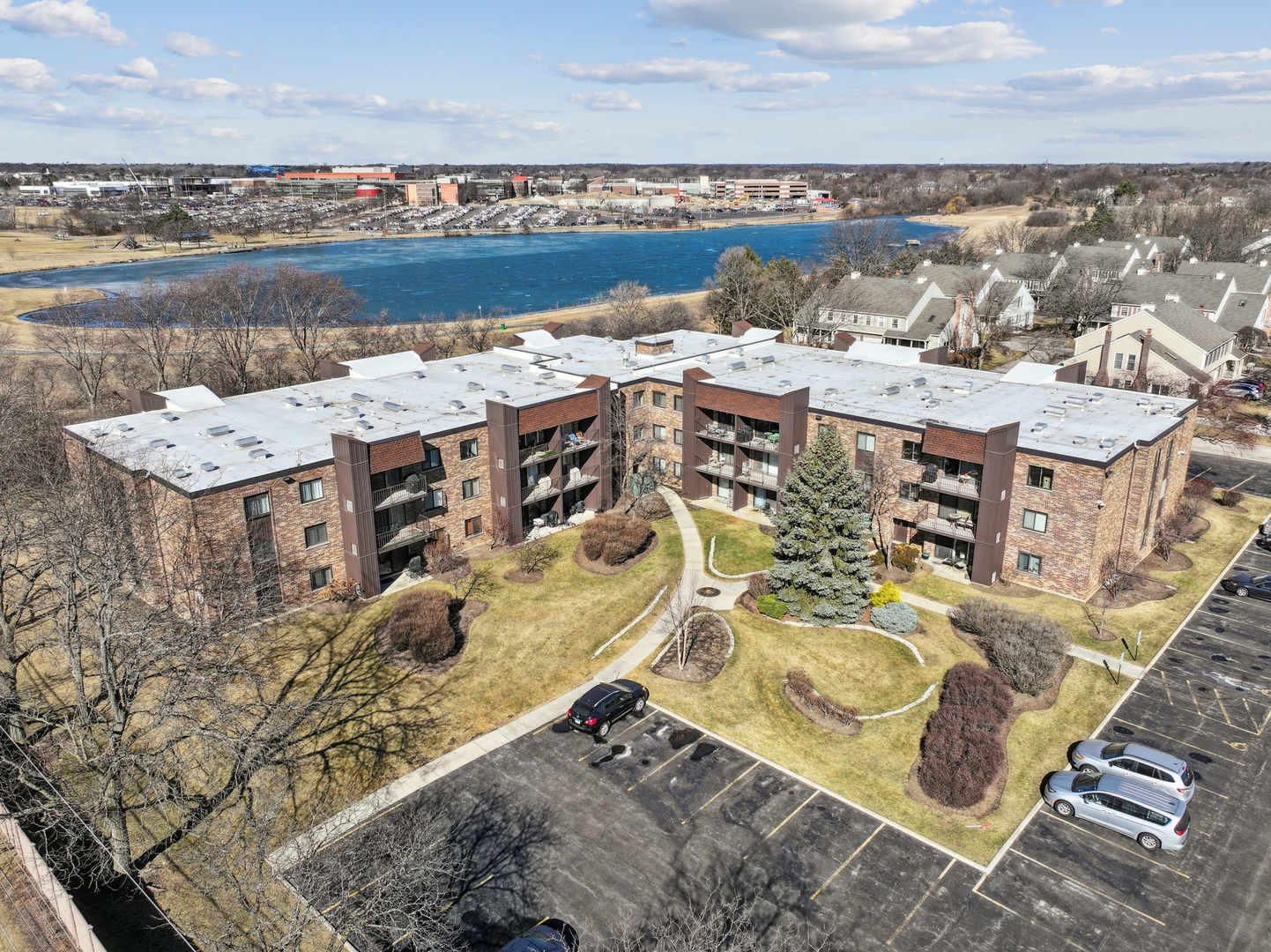 522 E Algonquin Road #113, Schaumburg, IL 60173