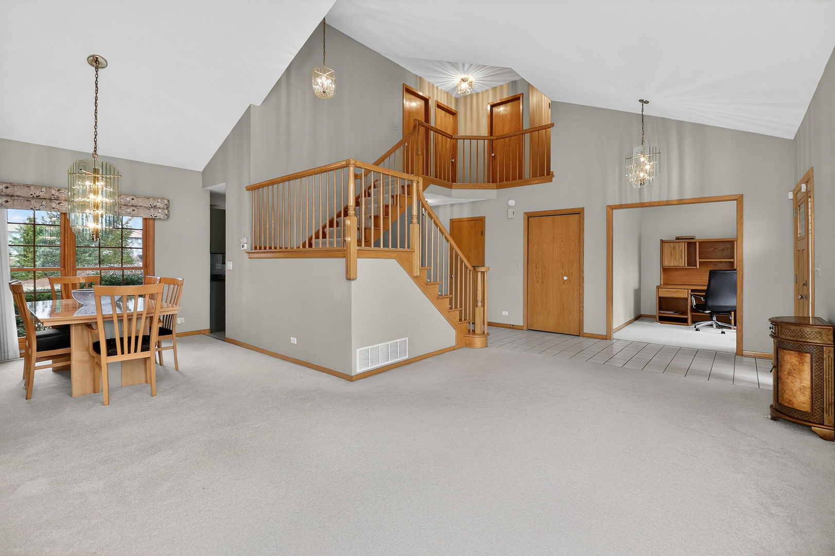 1518 Pine View Court, Darien, IL 60561