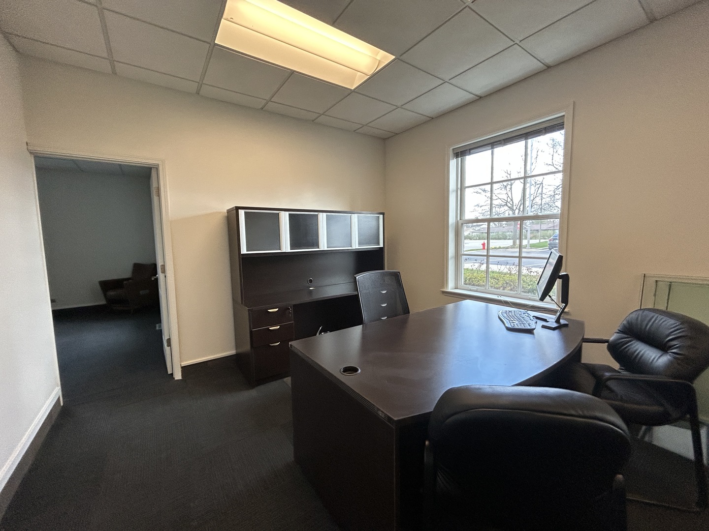 450 E Higgins Road, Elk Grove Village, IL 60007