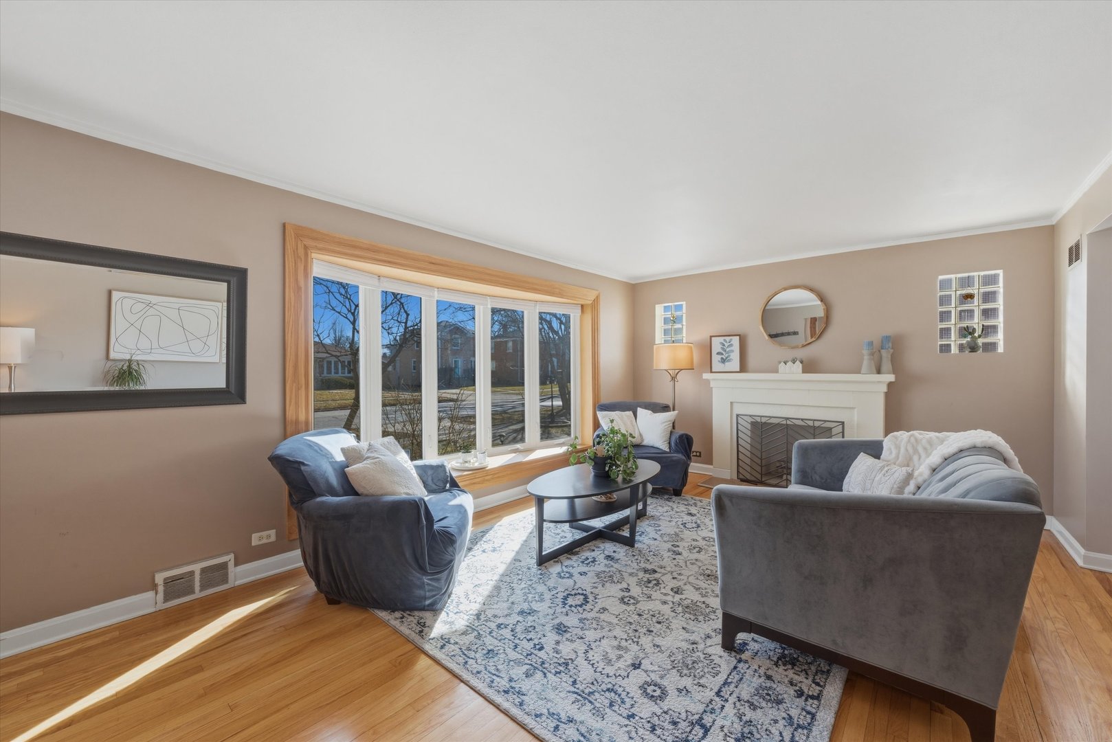 1138 Cleveland Avenue, La Grange Park, IL 60526