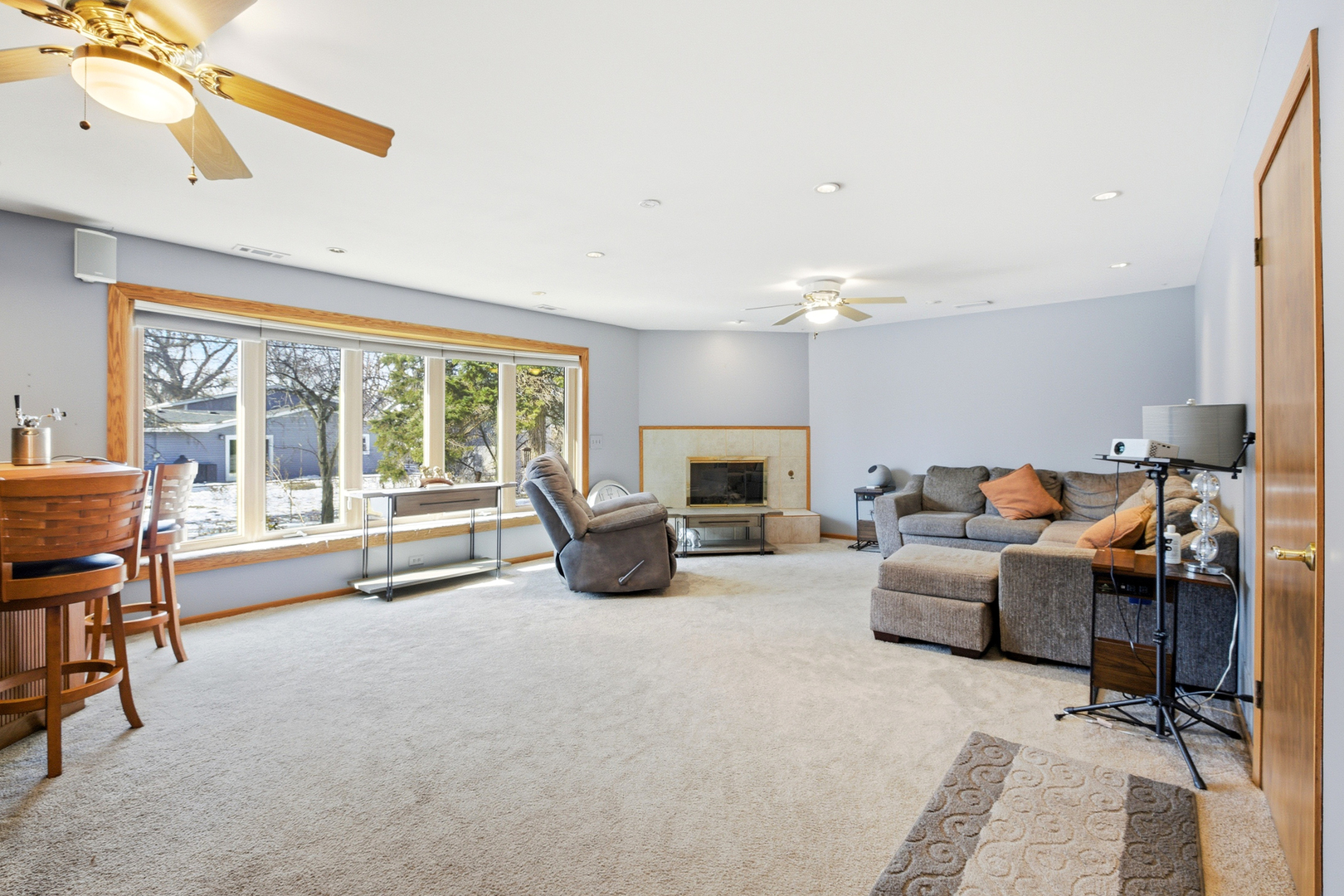 7388 Coventry Lane, Hanover Park, IL 60133