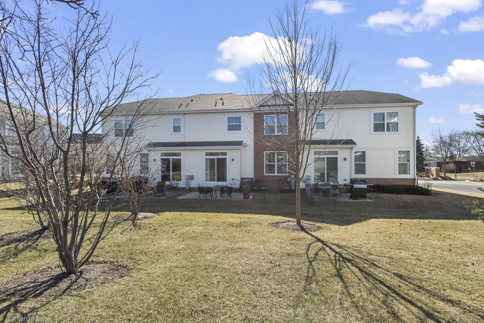 28 E Moseley Road, Palatine, IL 60074