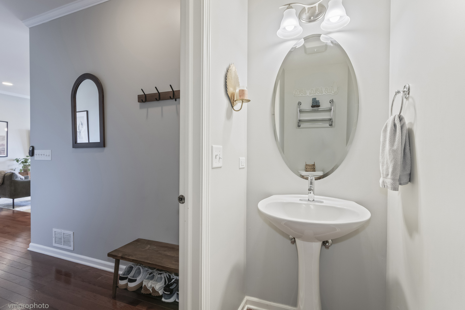 28 E Moseley Road, Palatine, IL 60074