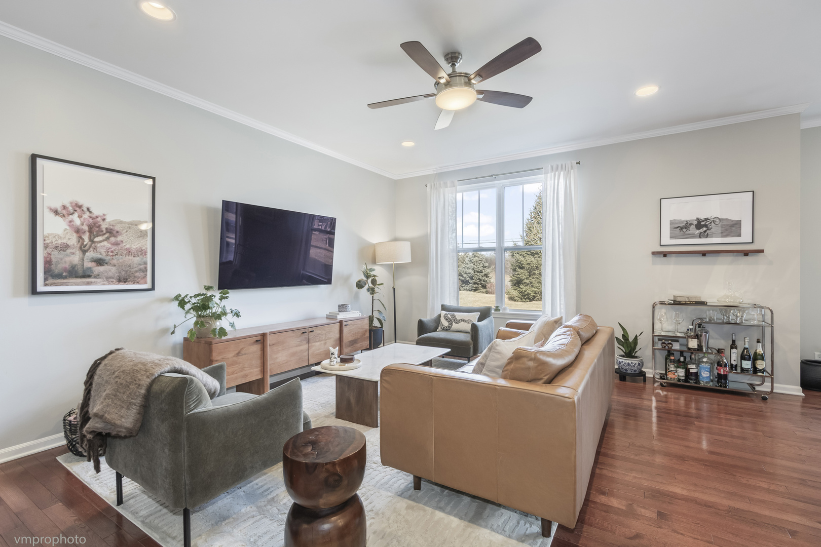 28 E Moseley Road, Palatine, IL 60074