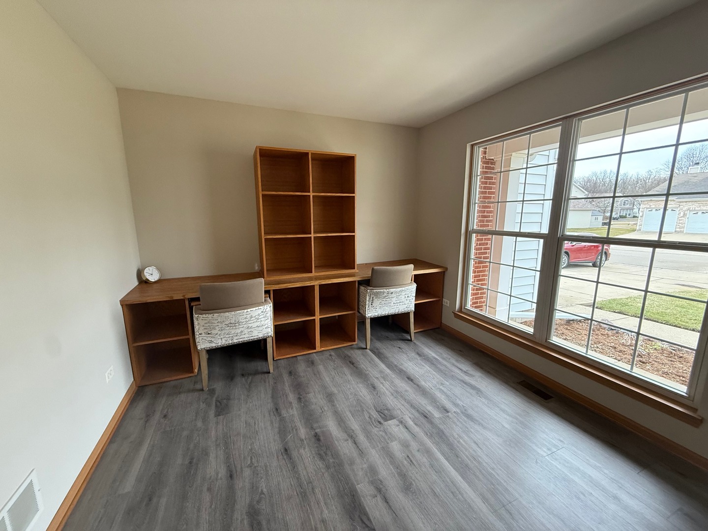 18184 W Old Pine Court, Gurnee, IL 60031