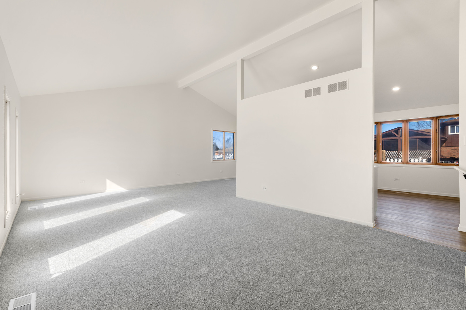 1173 Robert Lane, Crete, IL 60417