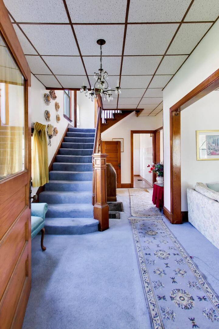 411 S 16th Avenue, Maywood, IL 60153