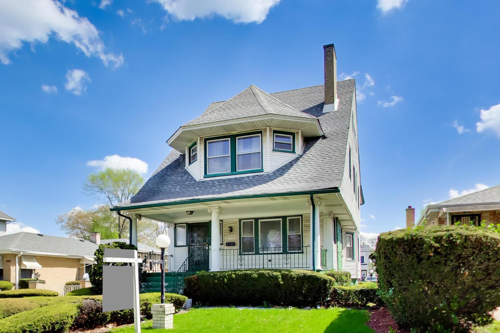 411 S 16th Avenue, Maywood, IL 60153