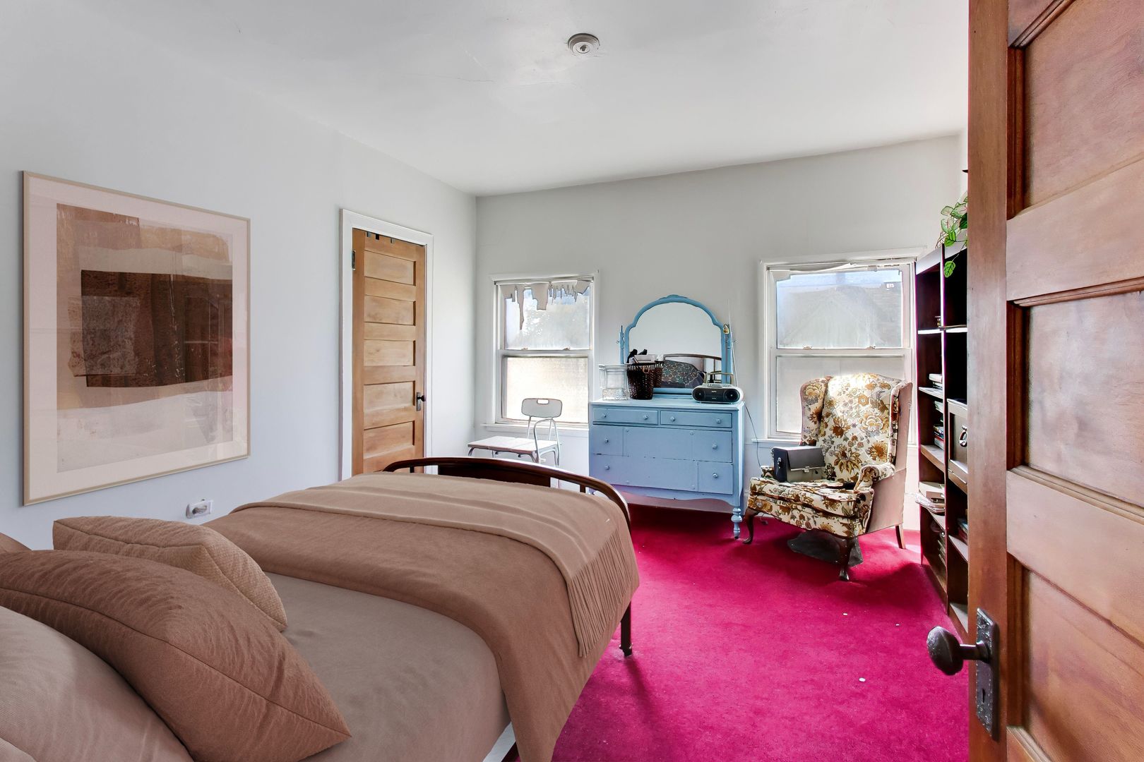 411 S 16th Avenue, Maywood, IL 60153