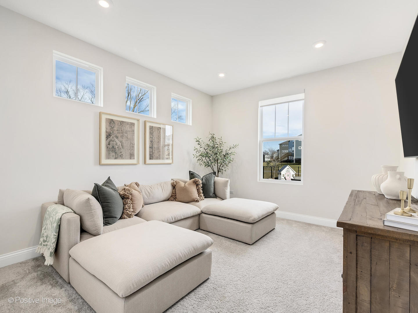 12441 Rossaveal Way, Lemont, IL 60439