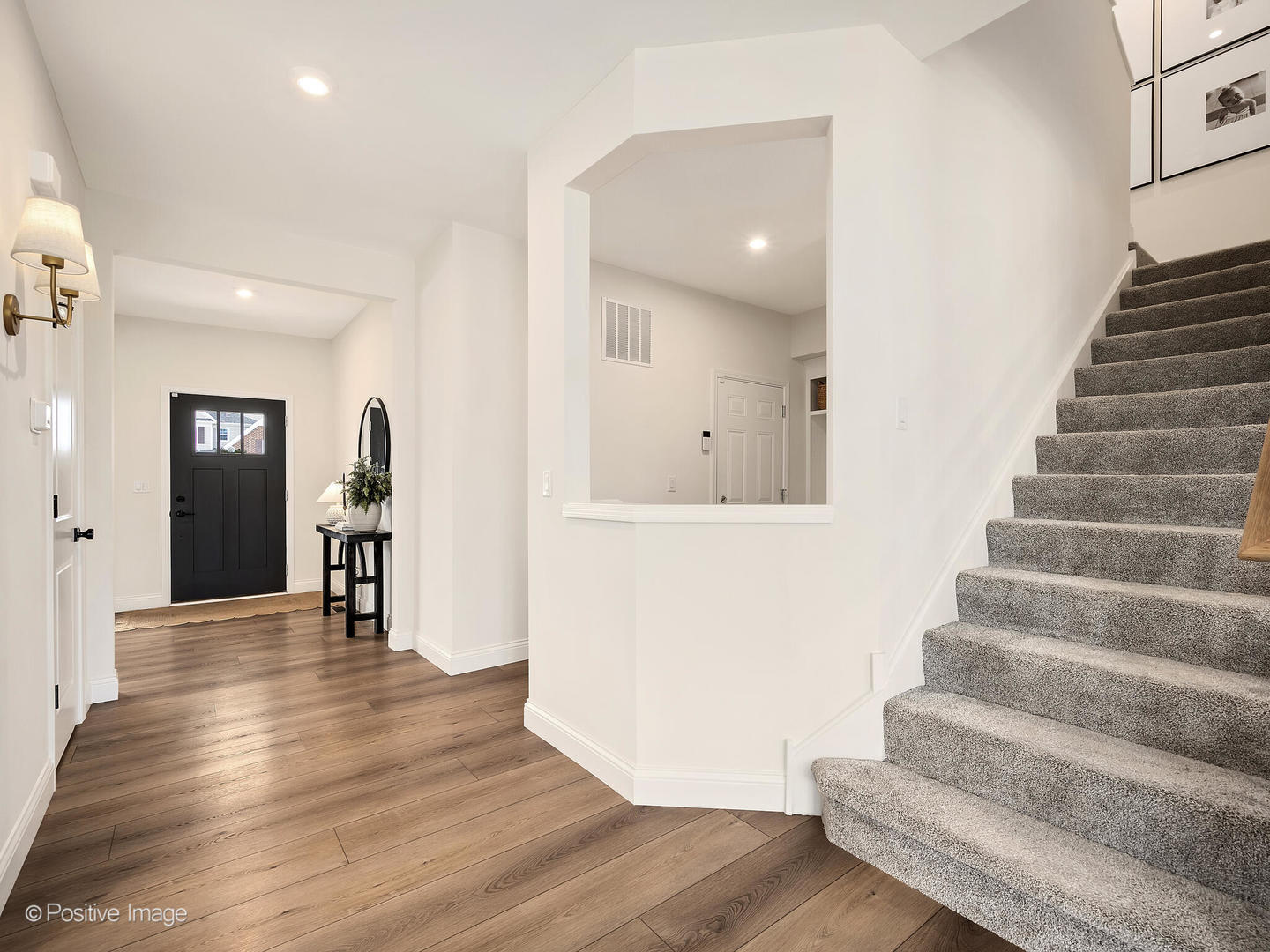 12441 Rossaveal Way, Lemont, IL 60439