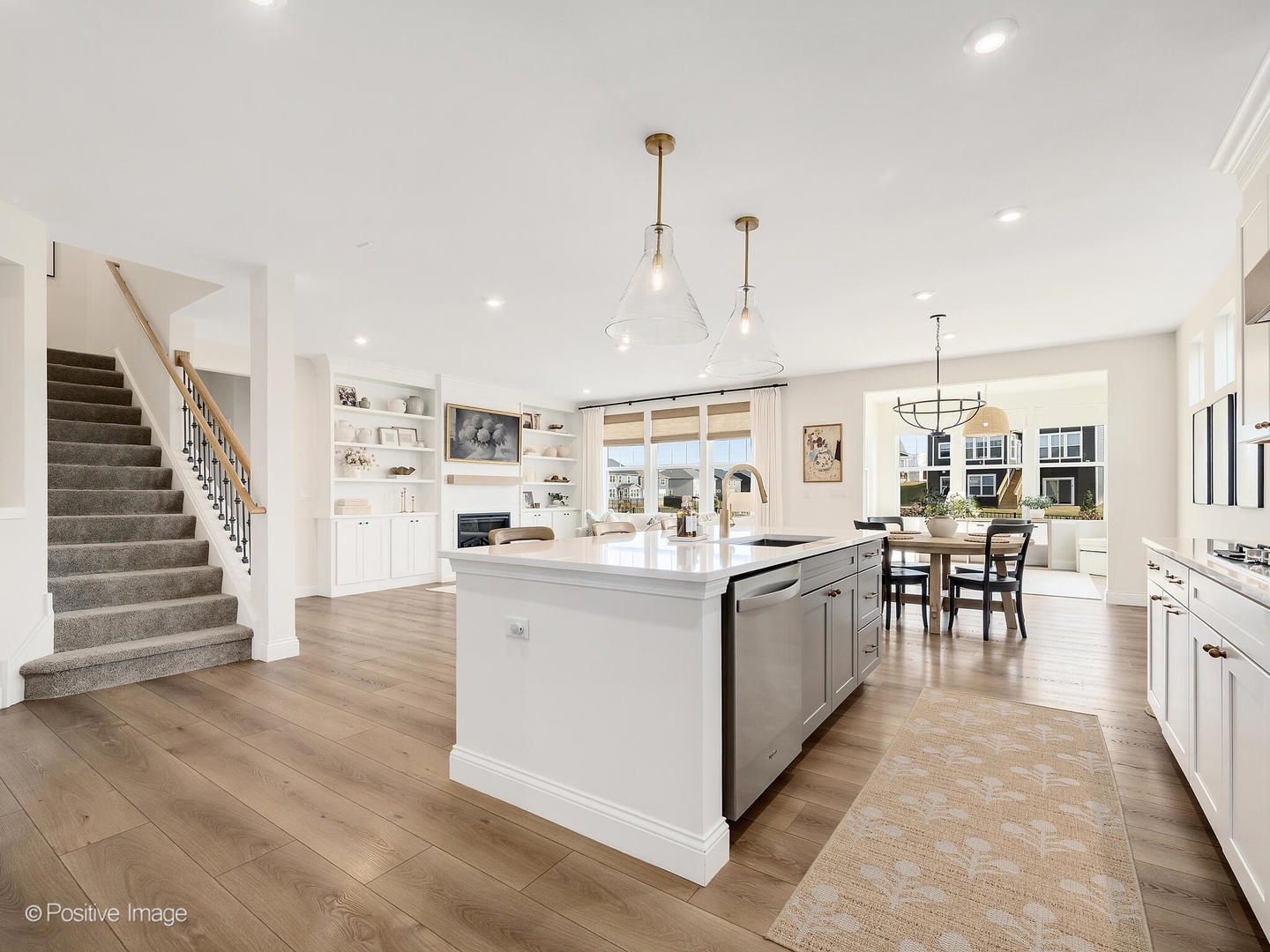 12441 Rossaveal Way, Lemont, IL 60439