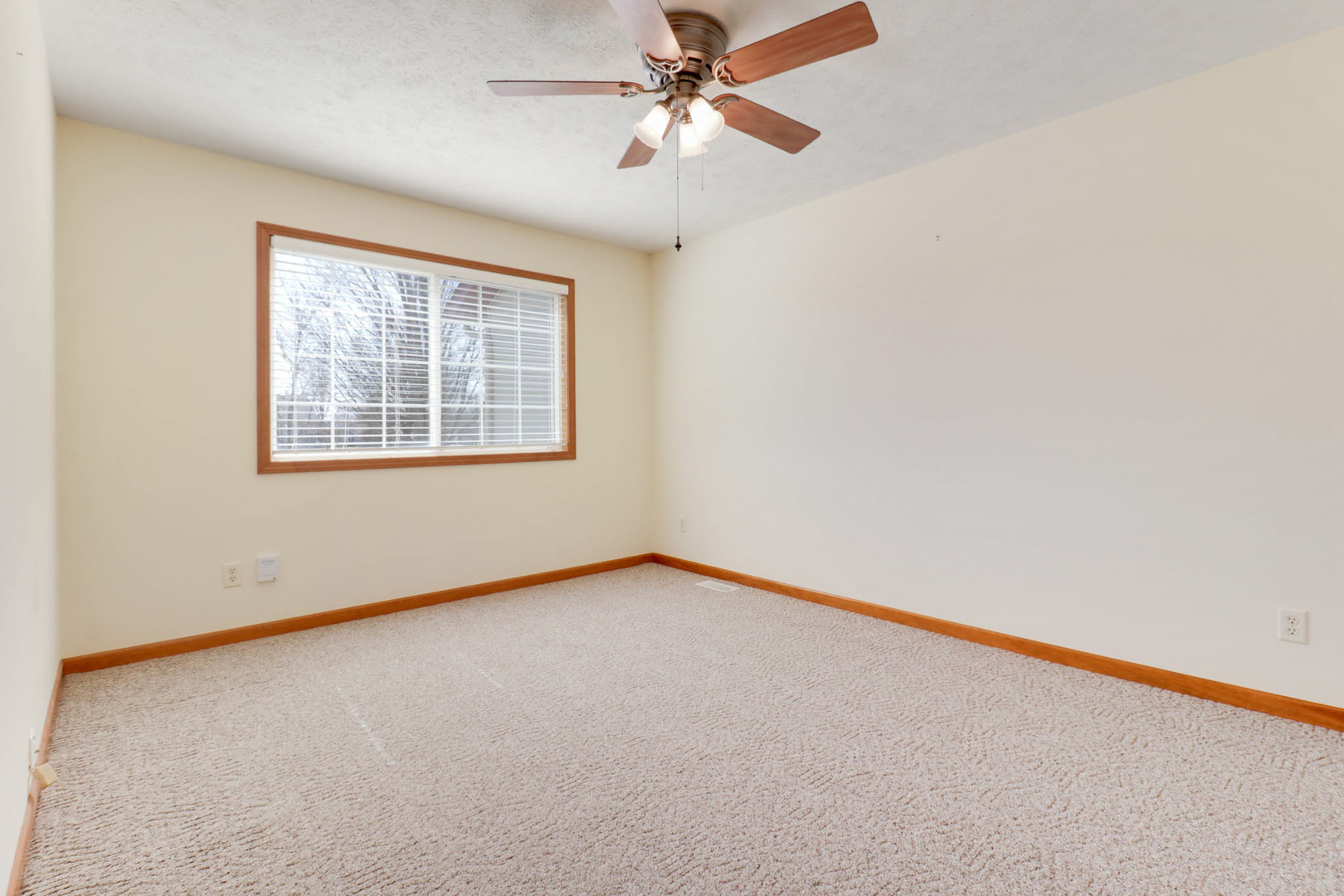 1407 Windham Hill Road #1407, Bloomington, IL 61704