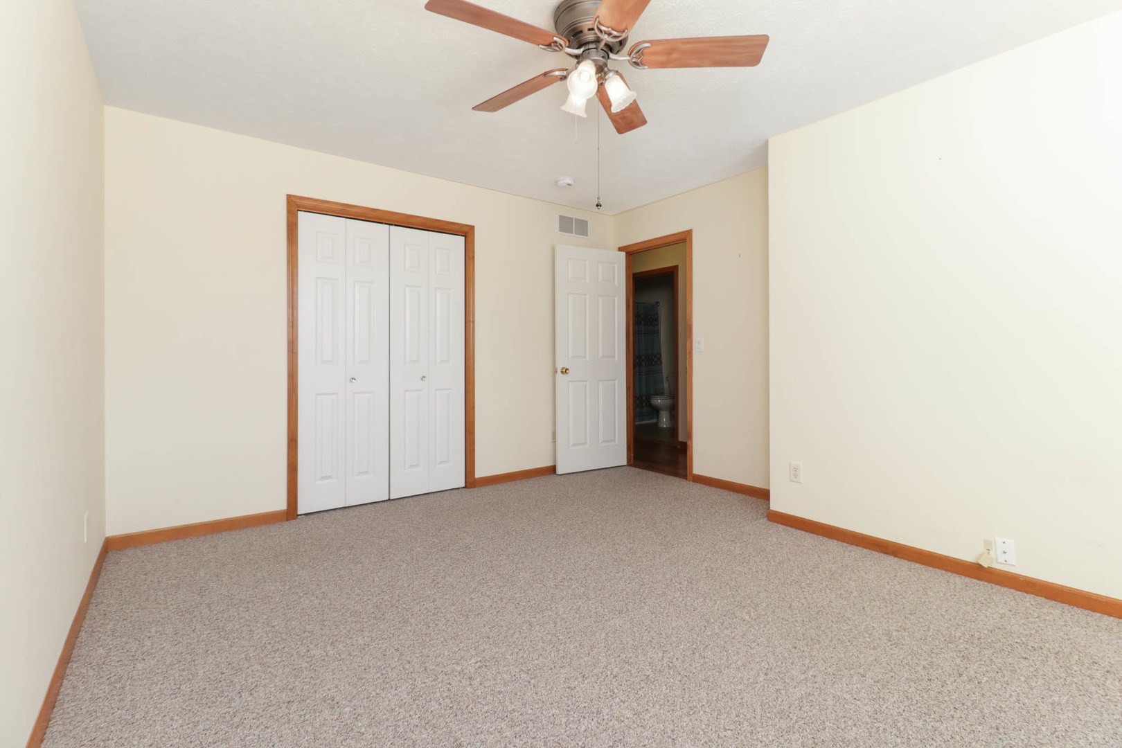 1407 Windham Hill Road #1407, Bloomington, IL 61704