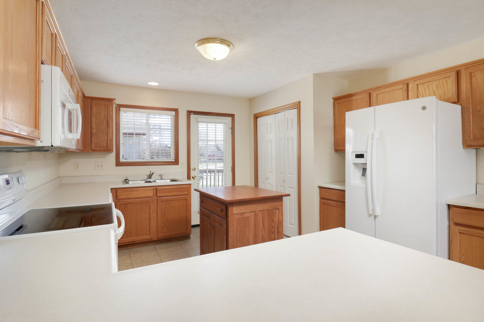 1407 Windham Hill Road #1407, Bloomington, IL 61704