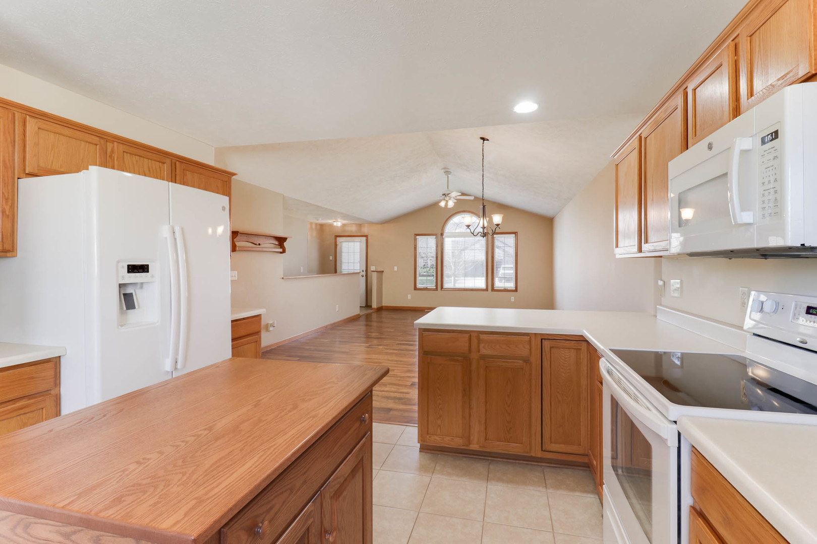 1407 Windham Hill Road #1407, Bloomington, IL 61704