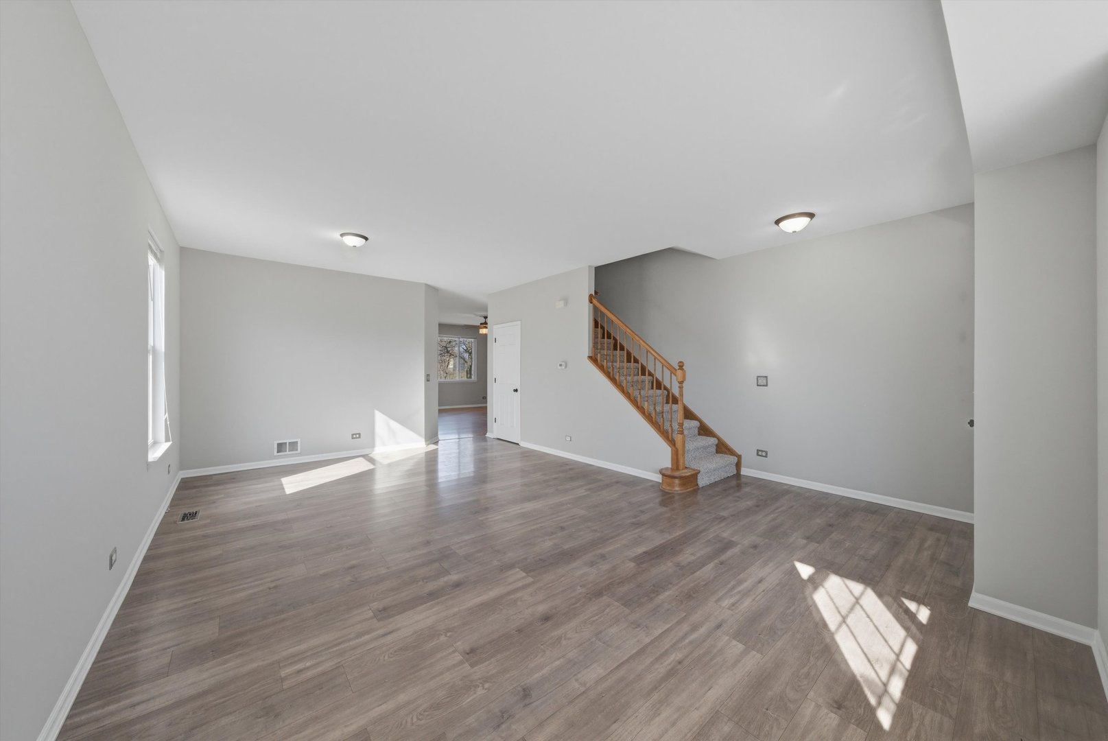 1053 Walker Court, Antioch, IL 60002