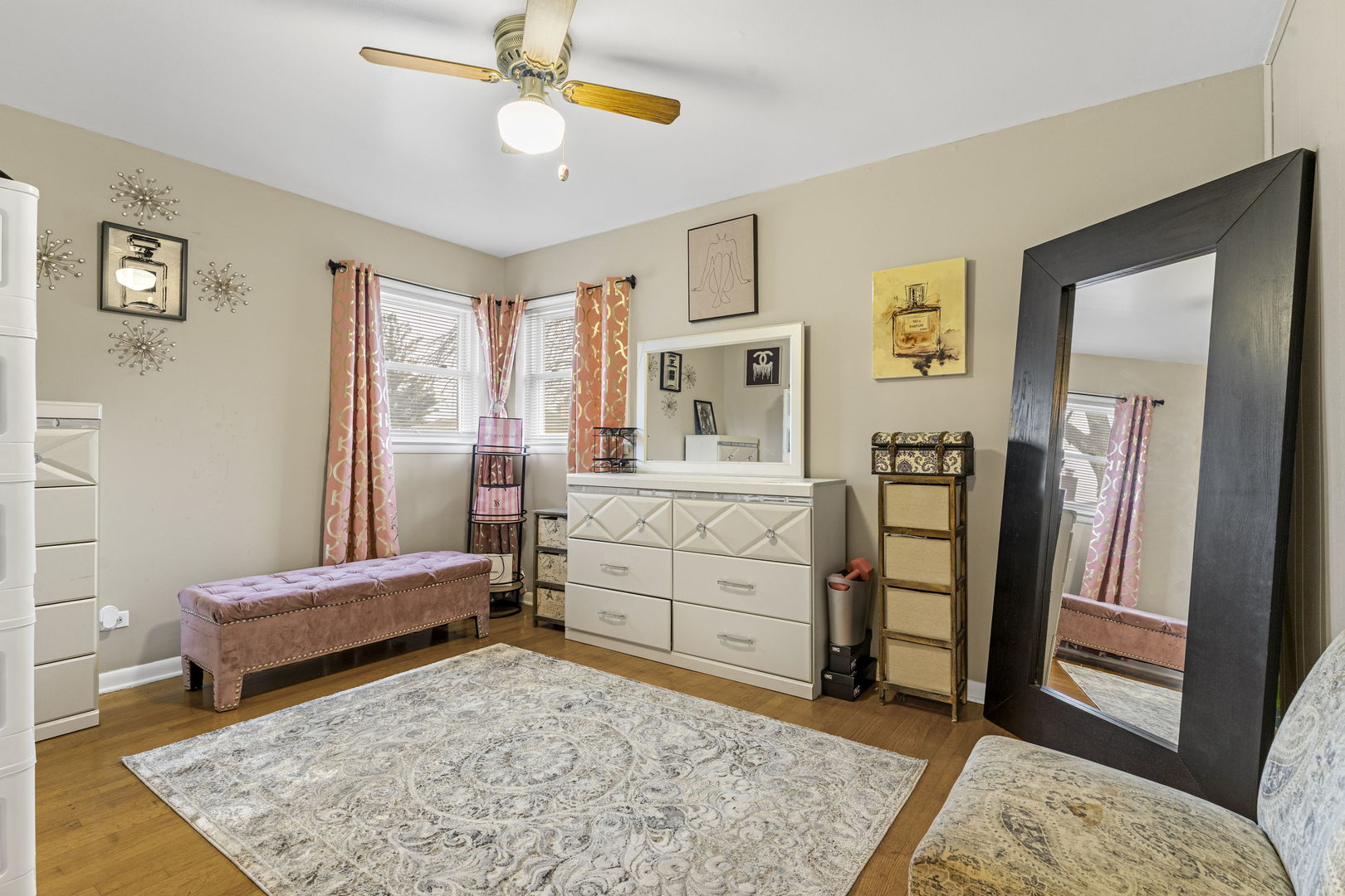 742 E 164th Place, South Holland, IL 60473