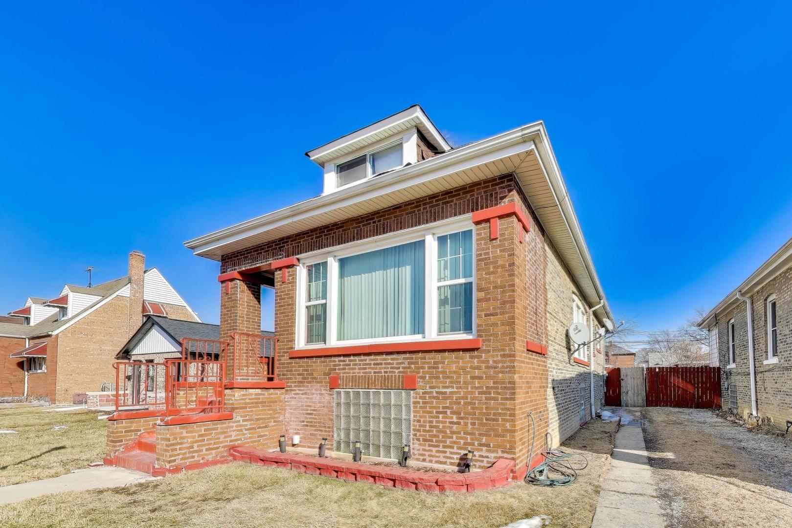 10041 S Peoria Street, Chicago, IL 60643